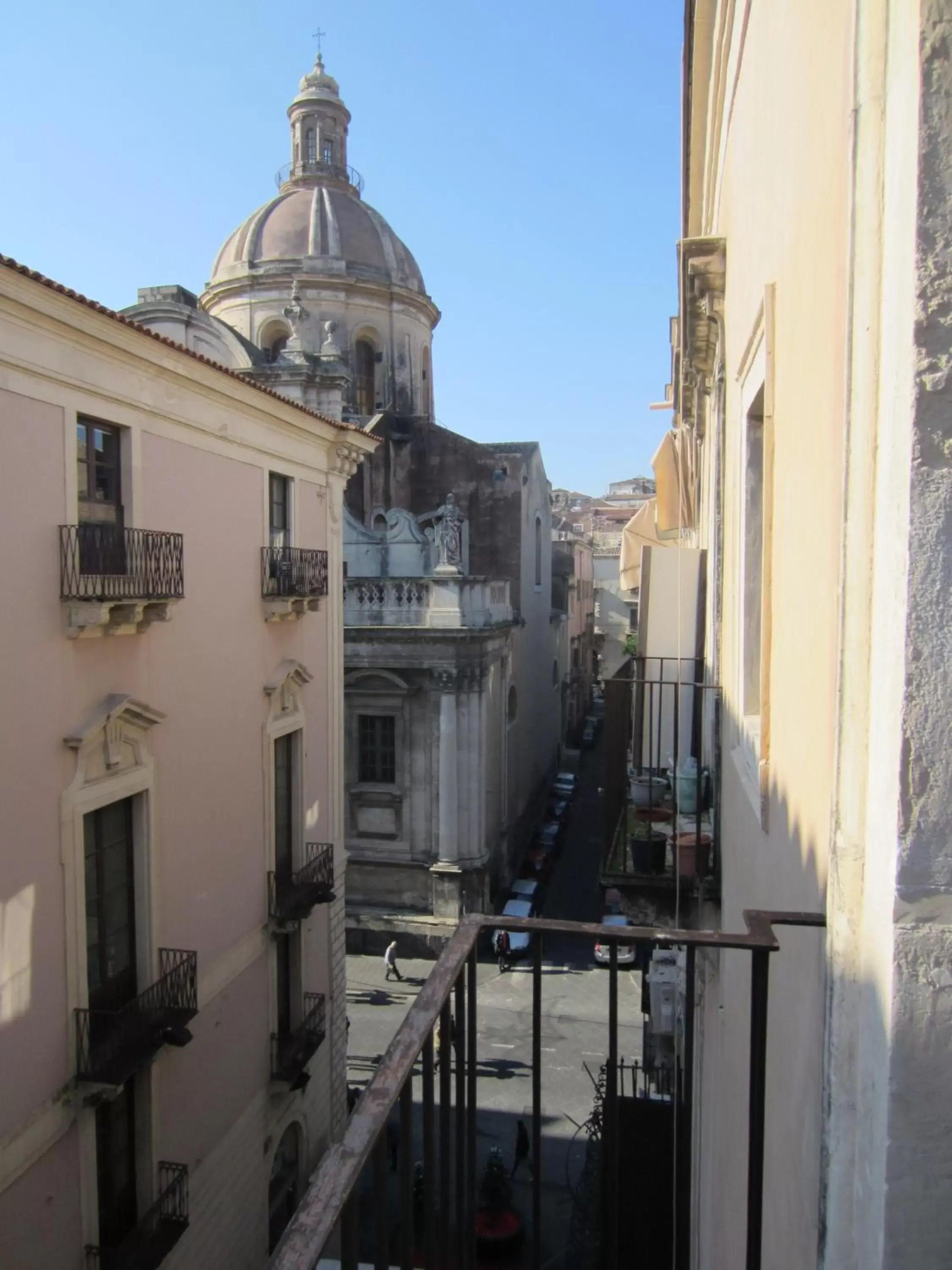 Facade/entrance in I Vespri