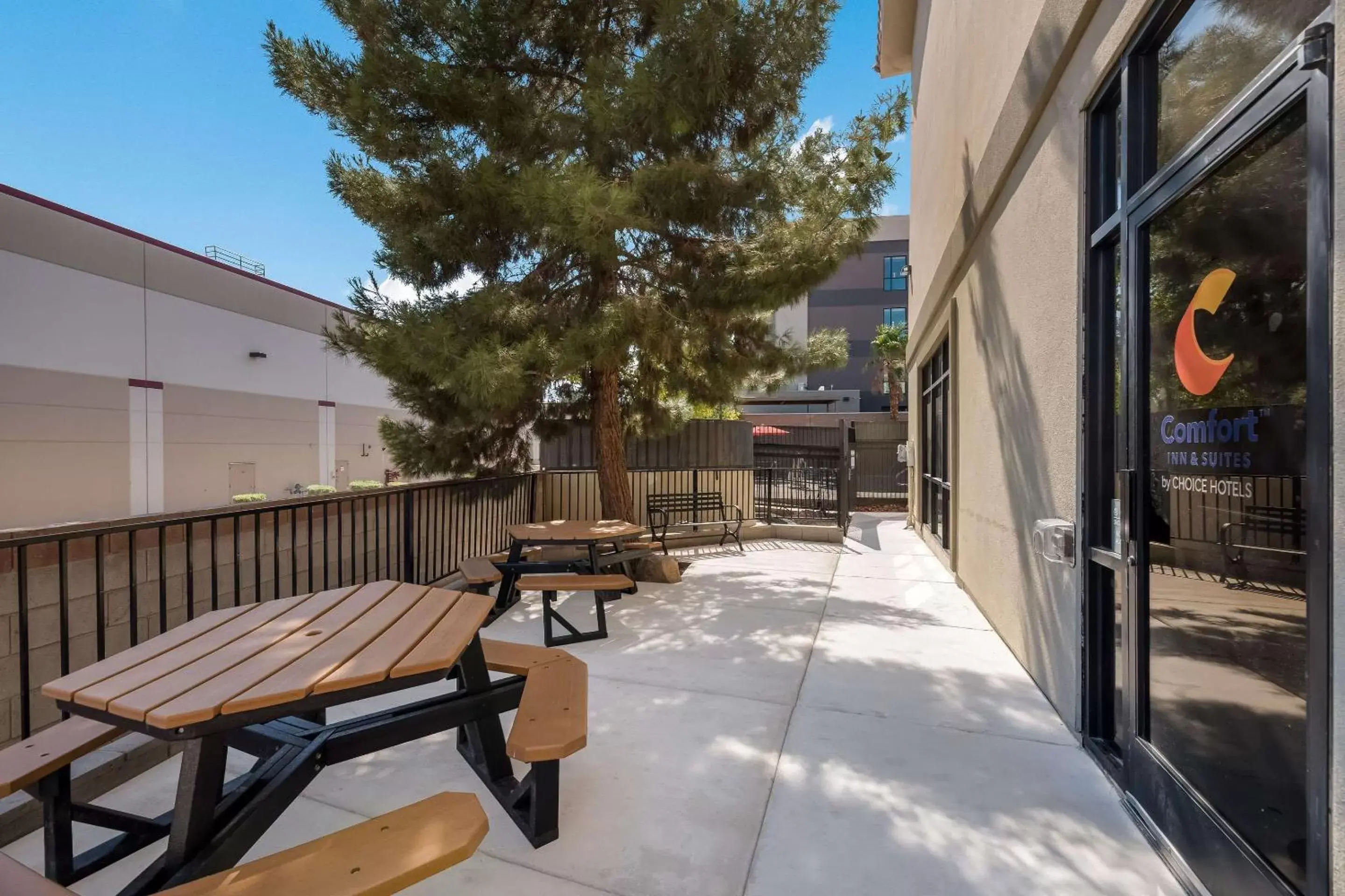 Property building in Comfort Inn & Suites Las Vegas - Nellis