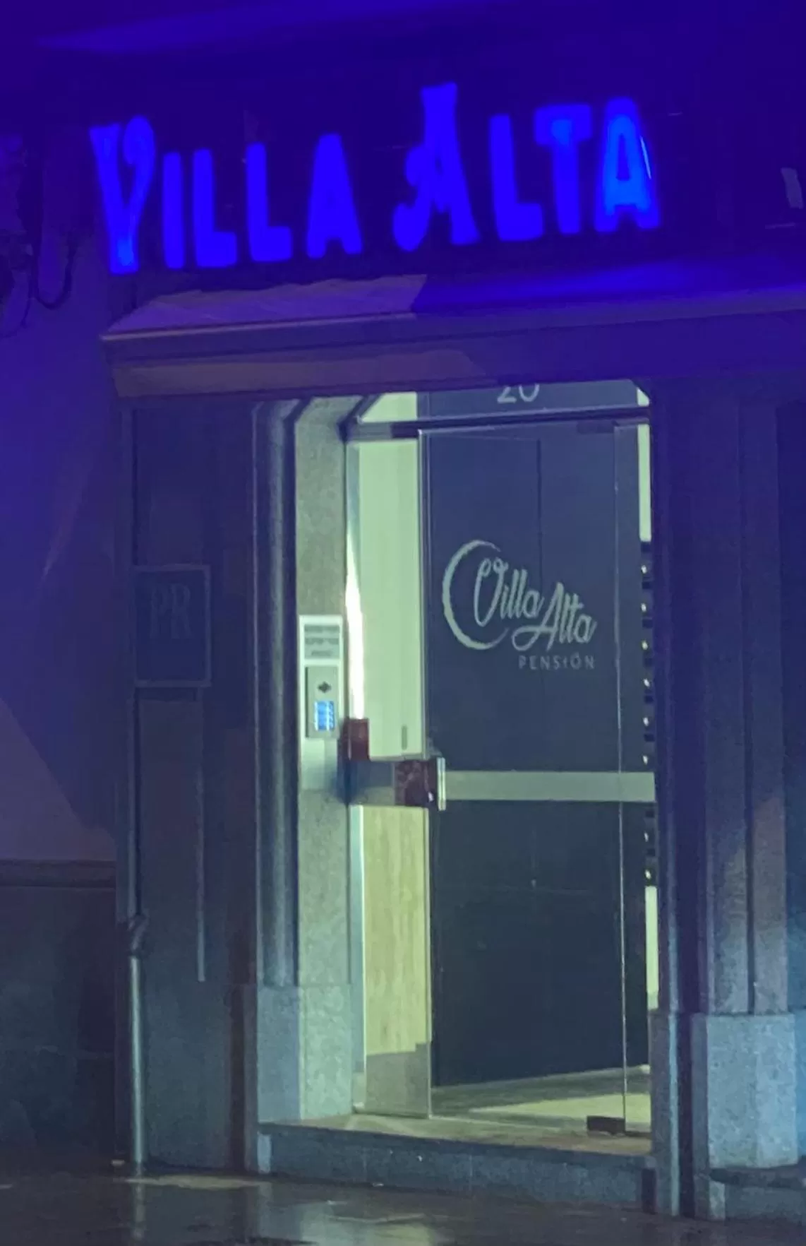 Night in Villa Alta