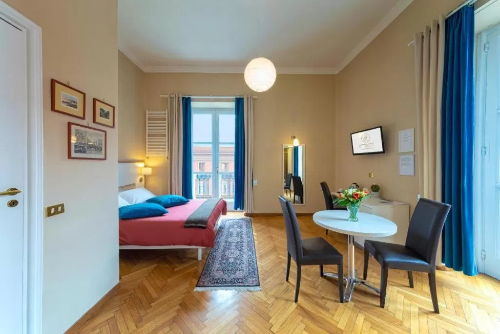 Large Double Room in Grande Archivio Napoli 22