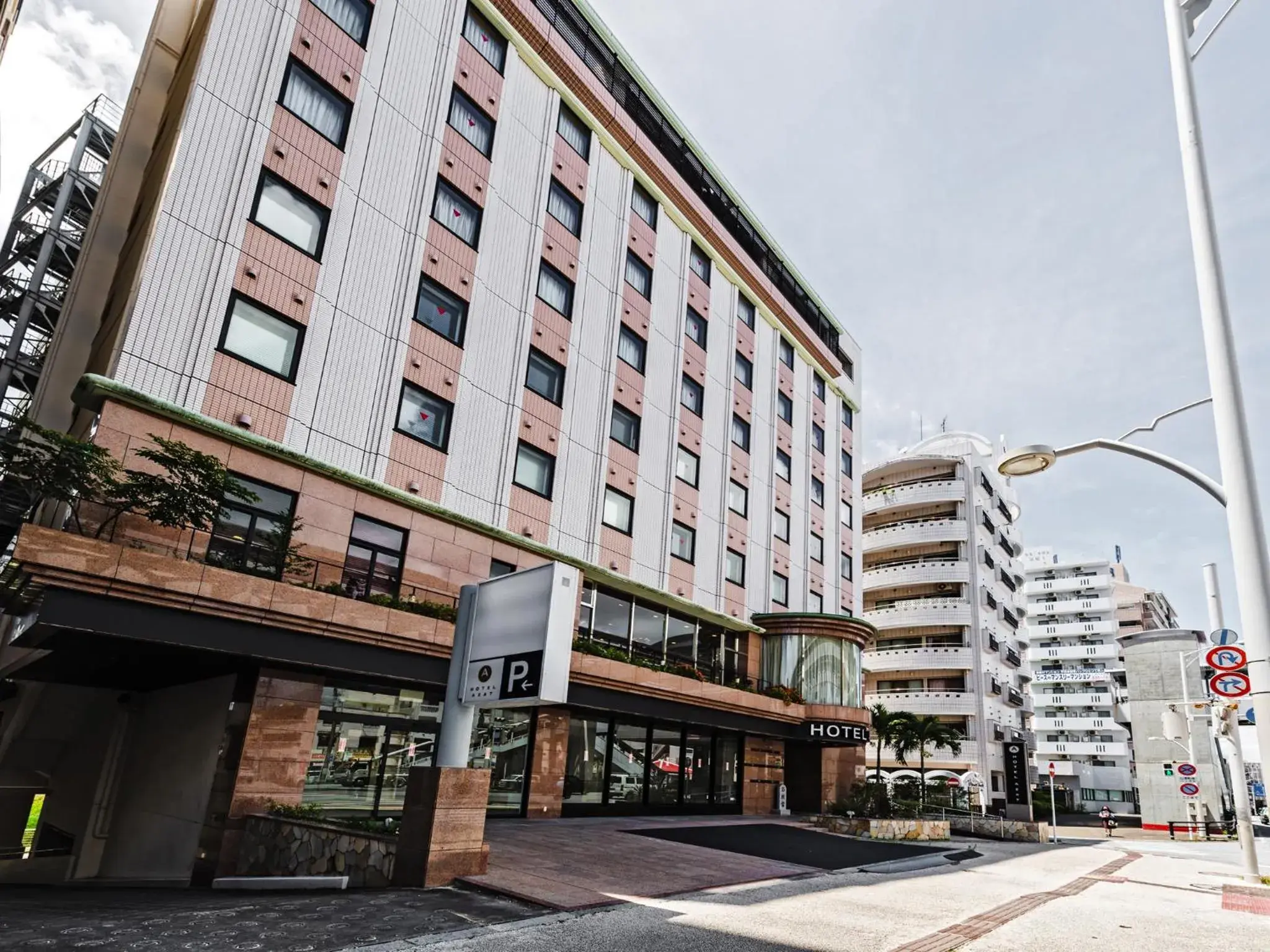 Facade/entrance, Property Building in Hotel Azat Naha