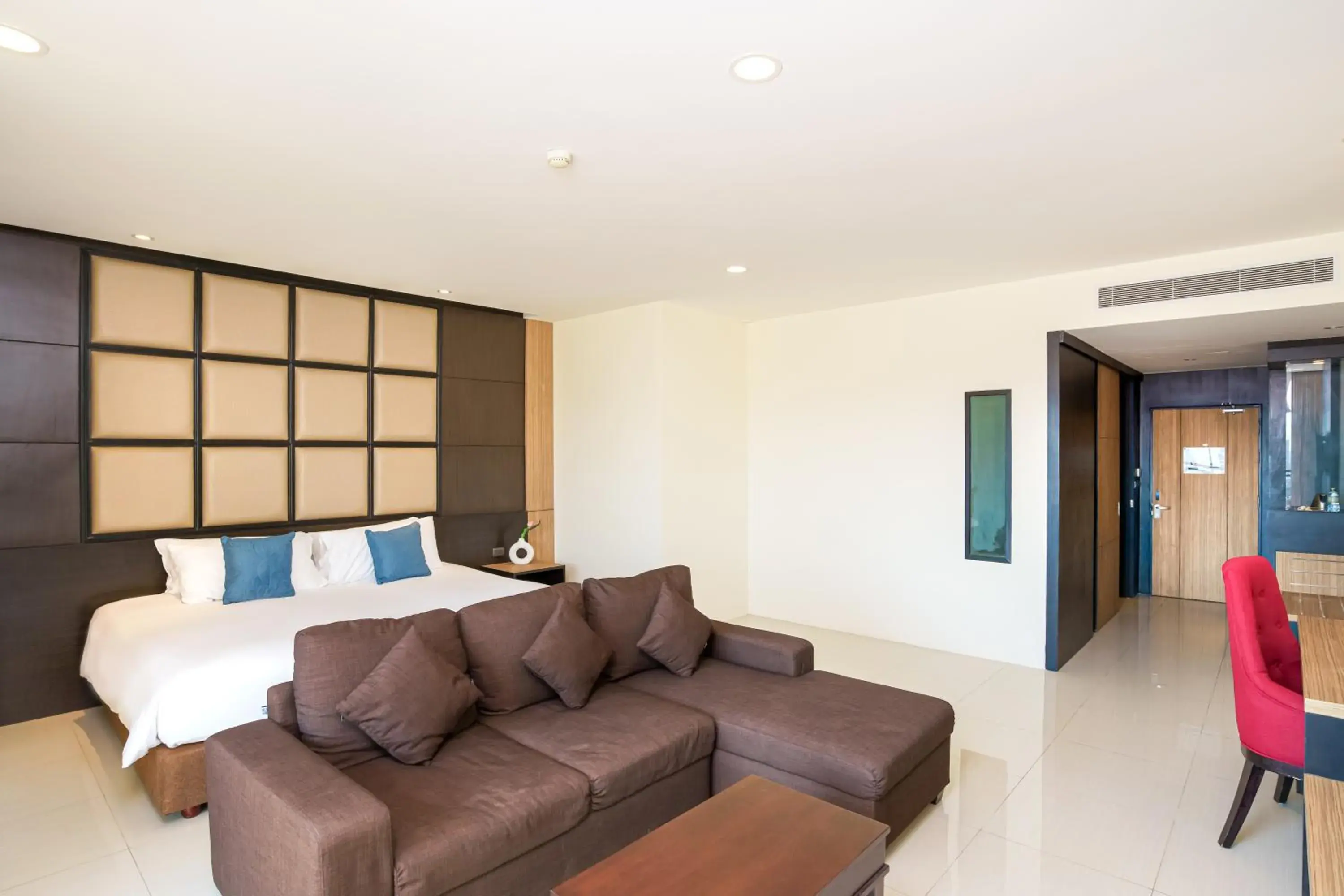 Bedroom, Seating Area in Grand Palazzo Hotel - SHA Extra Plus