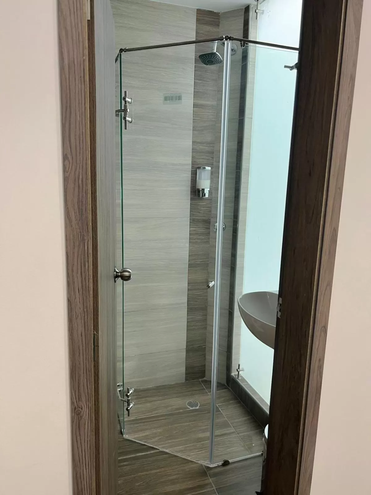 Shower in Hotel Boutique Business Center