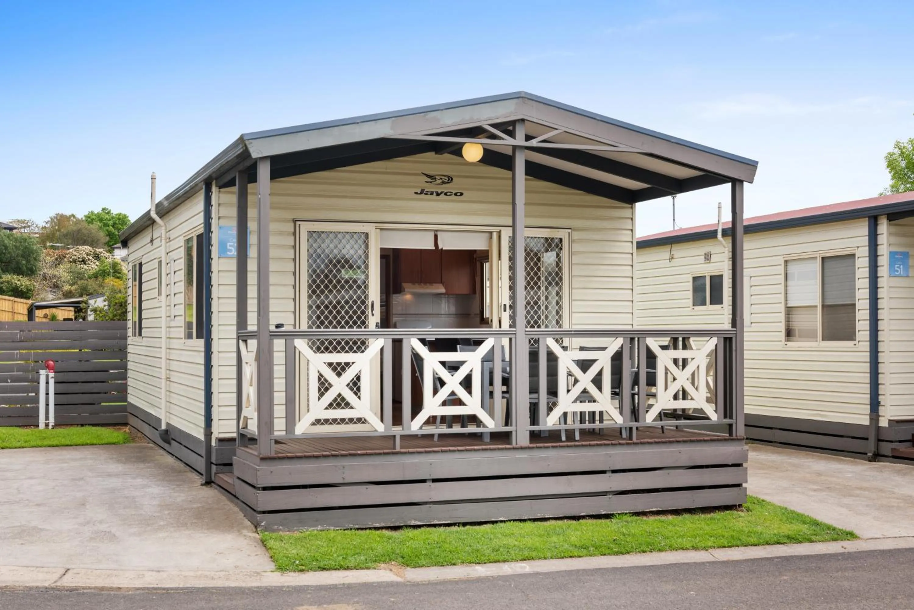 Standard 2 Bedroom Cabin in Discovery Parks - Geelong