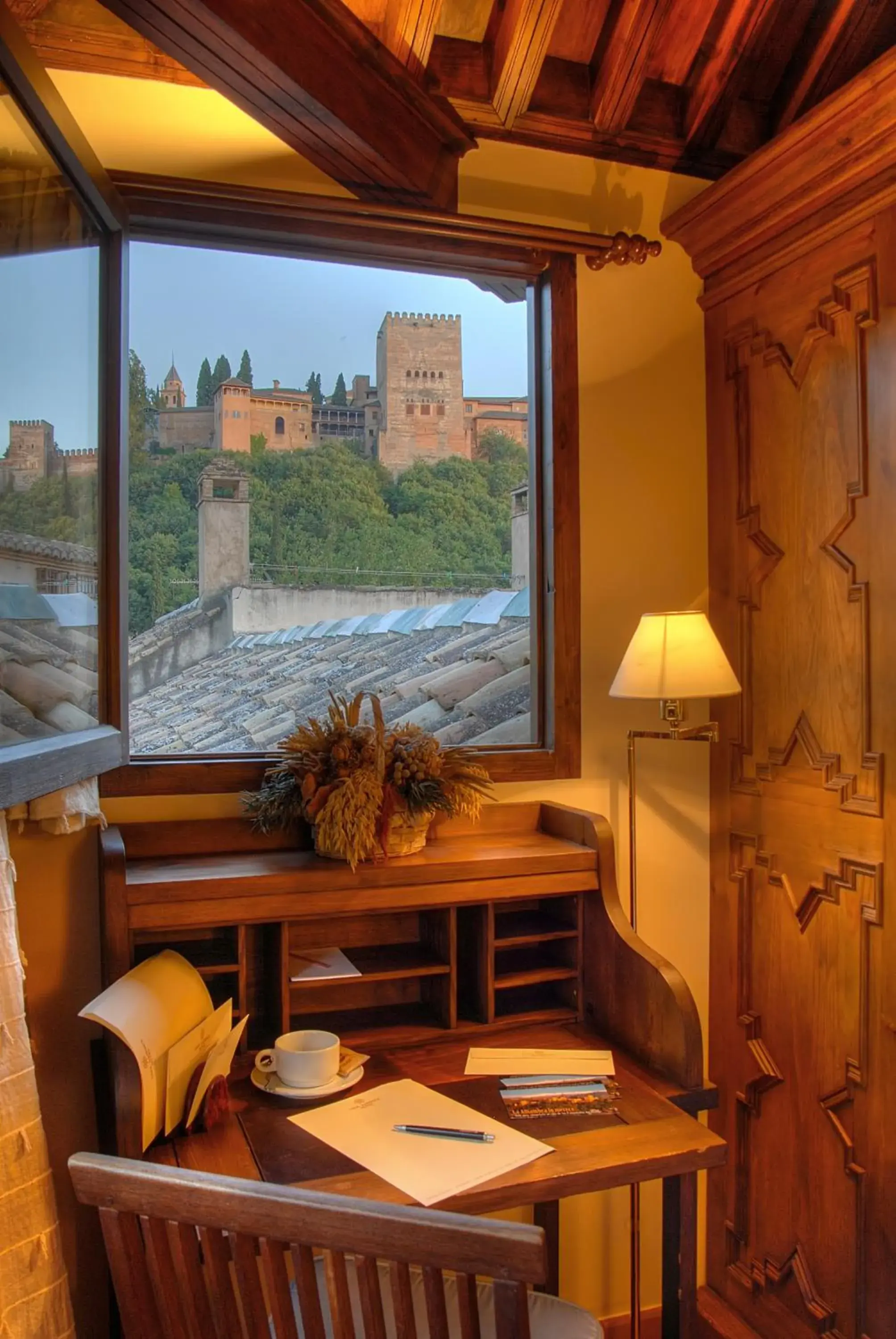 Double Room with frontal Alhambra view in Hotel Casa Morisca Double Room with frontal Alhambra view in Hotel Casa Morisca