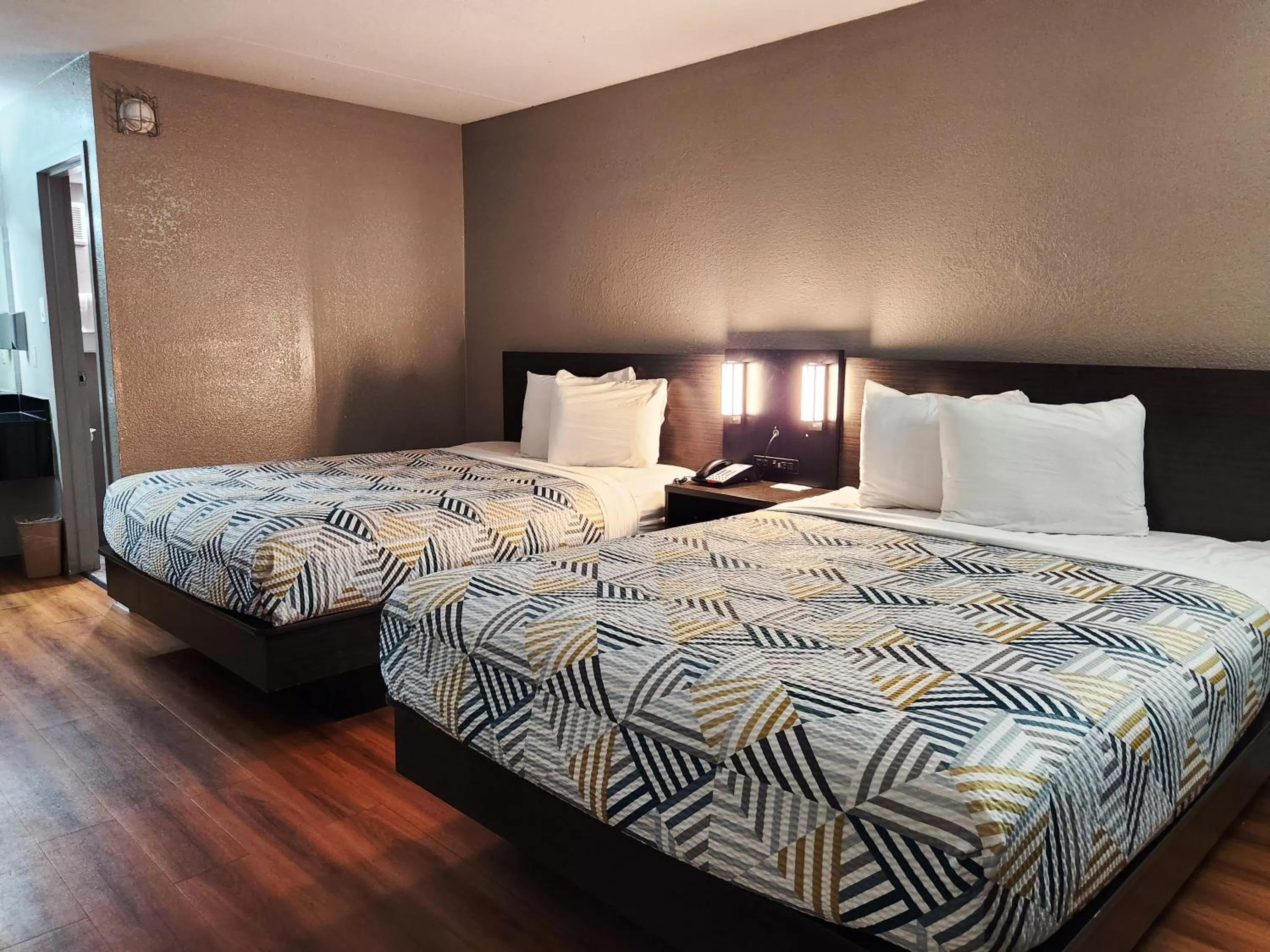 Bedroom, Bed in Motel 6 North Little Rock, AR-JFK Blvd