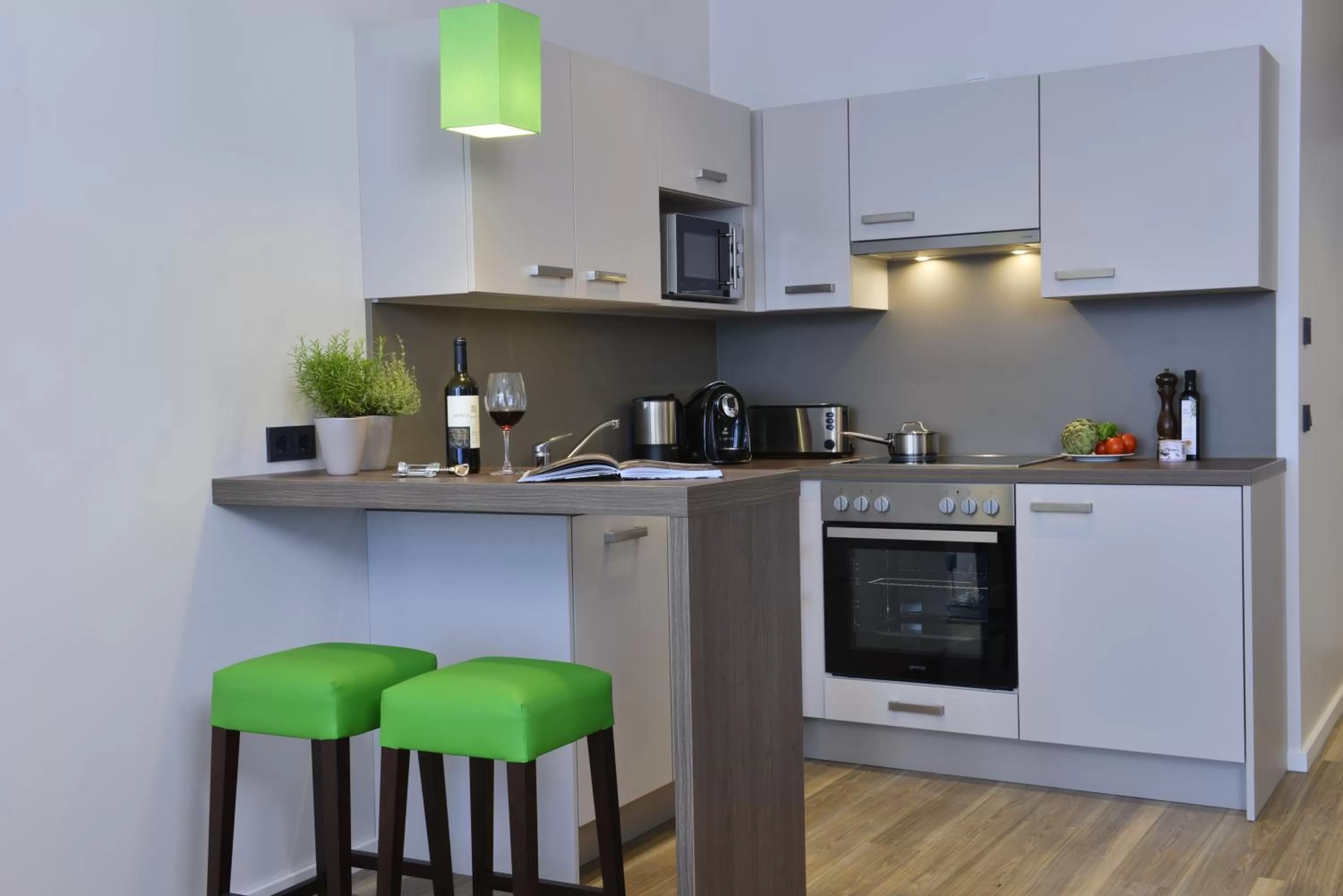 Kitchen or kitchenette in Appartello Smarttime living Hamburg