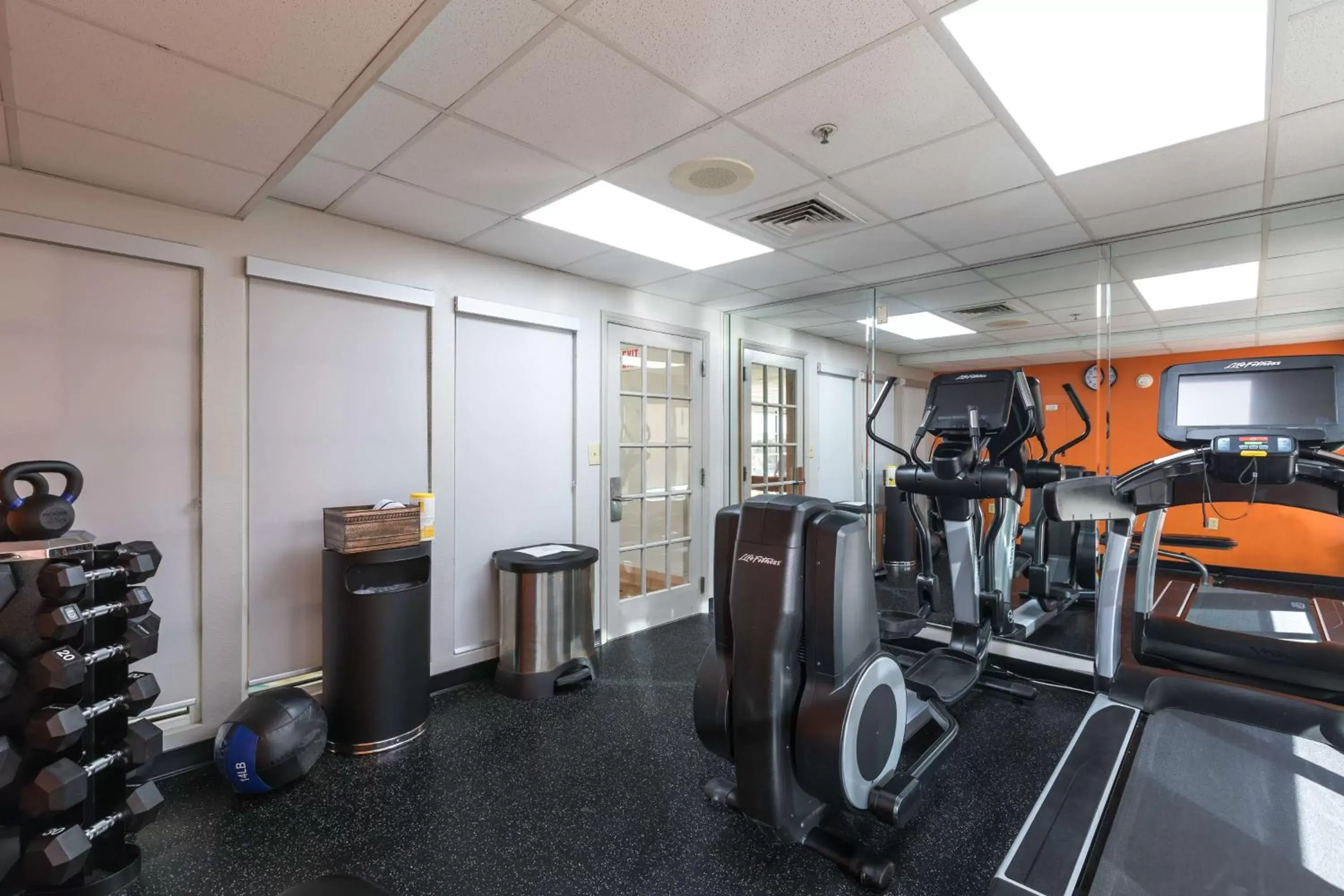 Activities, Fitness Center/Facilities in Country Inn & Suites by Radisson, Lake Norman Huntersville, NC