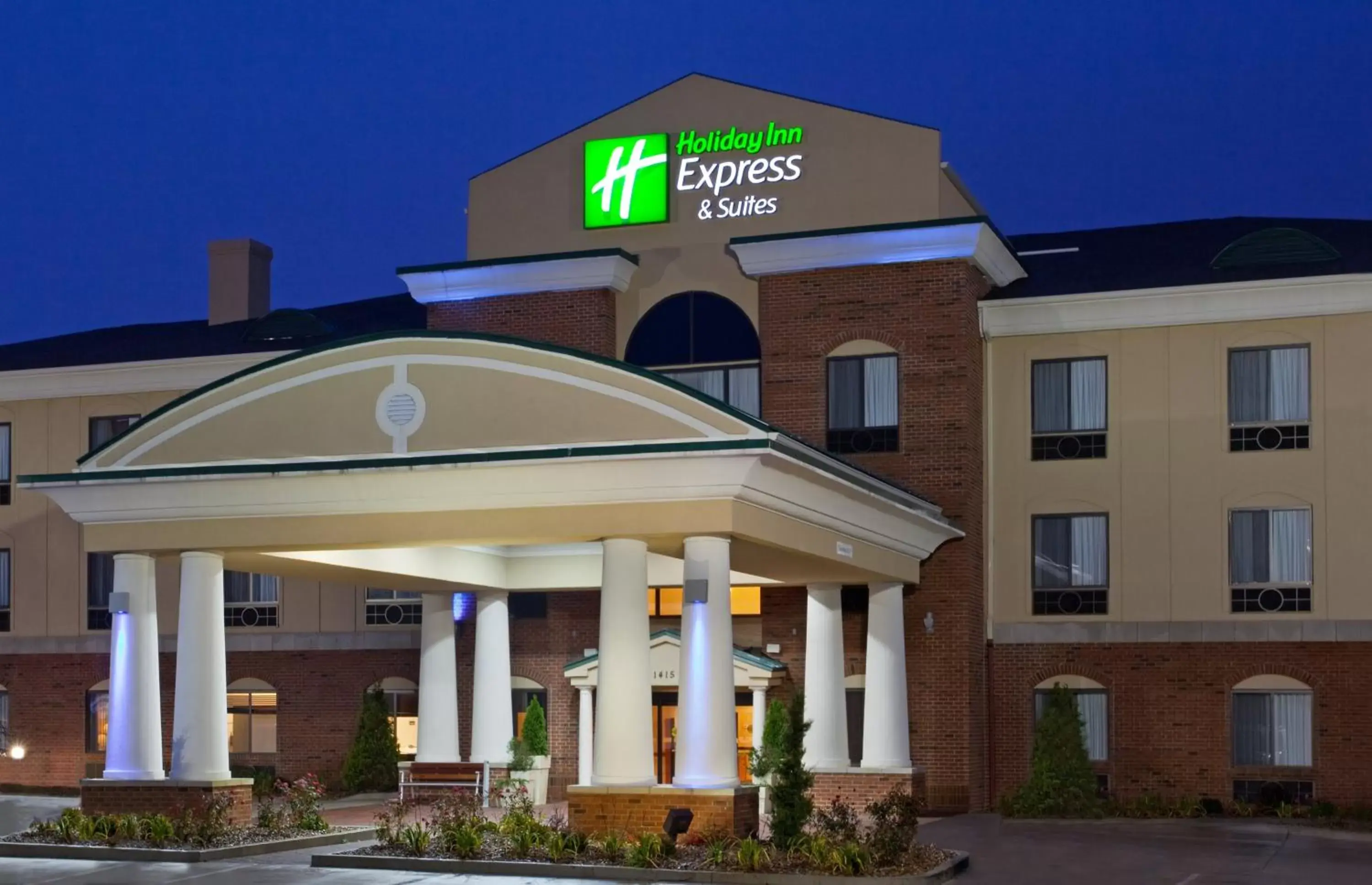 Property Building in Holiday Inn Express Hotel & Suites Goshen, an IHG Hotel