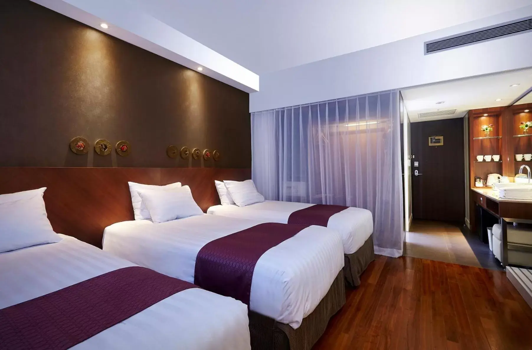 Standard Triple Room in Hotel Kukdo
