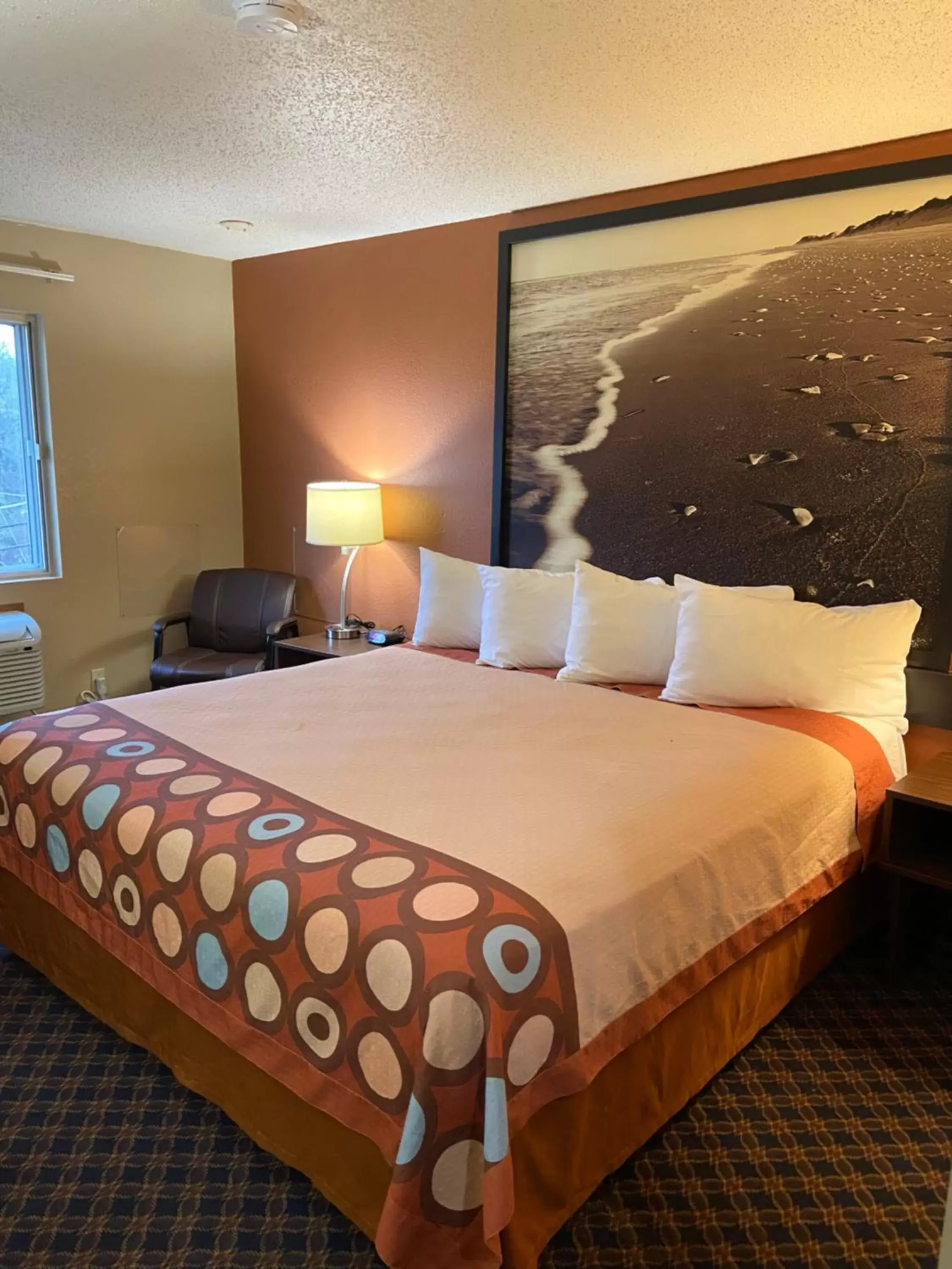 Bed in Super 8 by Wyndham College Station Bed in Super 8 by Wyndham College Station