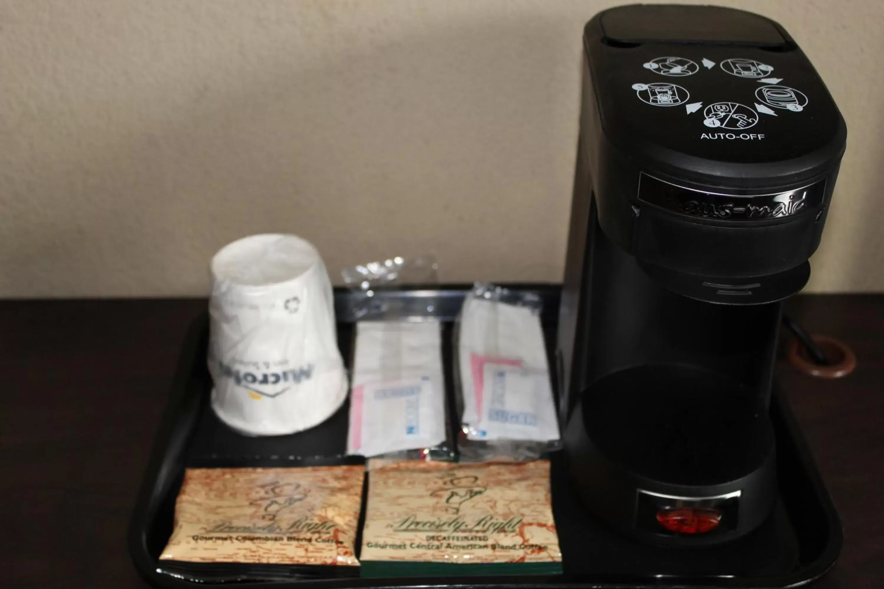 Queen Studio Suite - Mobility Access/Non-Smoking in Microtel Inn & Suites by Wyndham Harrisonburg Queen Studio Suite - Mobility Access/Non-Smoking in Microtel Inn & Suites by Wyndham Harrisonburg