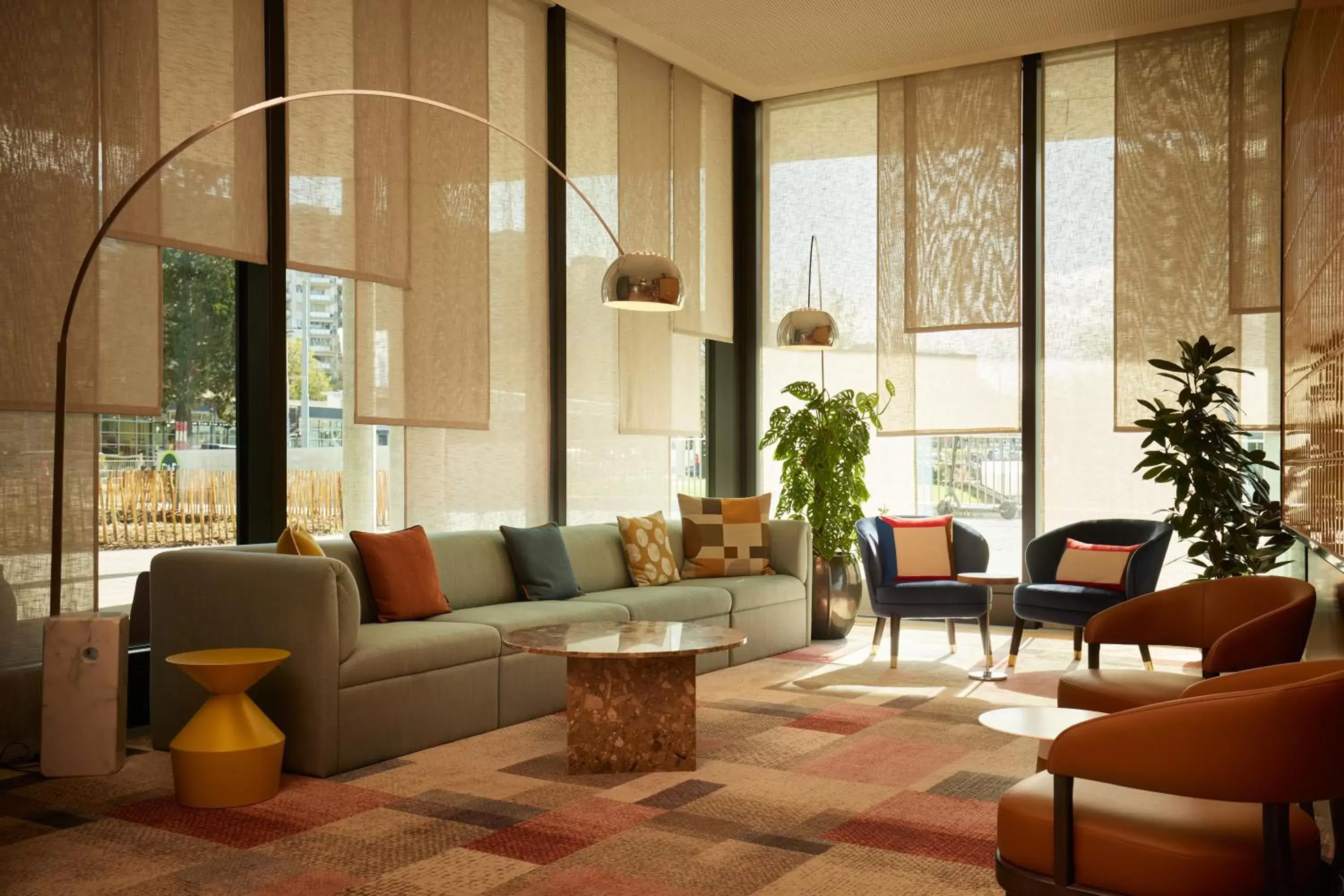 Living room, Lobby/Reception in Adina Apartment Hotel Geneva