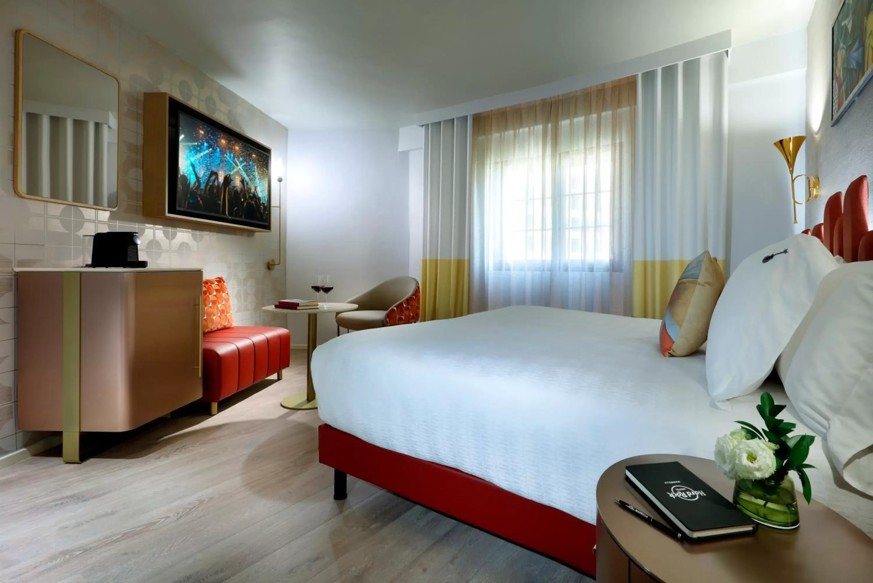 Bed, TV/Entertainment Center in Hard Rock Hotel Marbella - Puerto Banús Adults Recommended