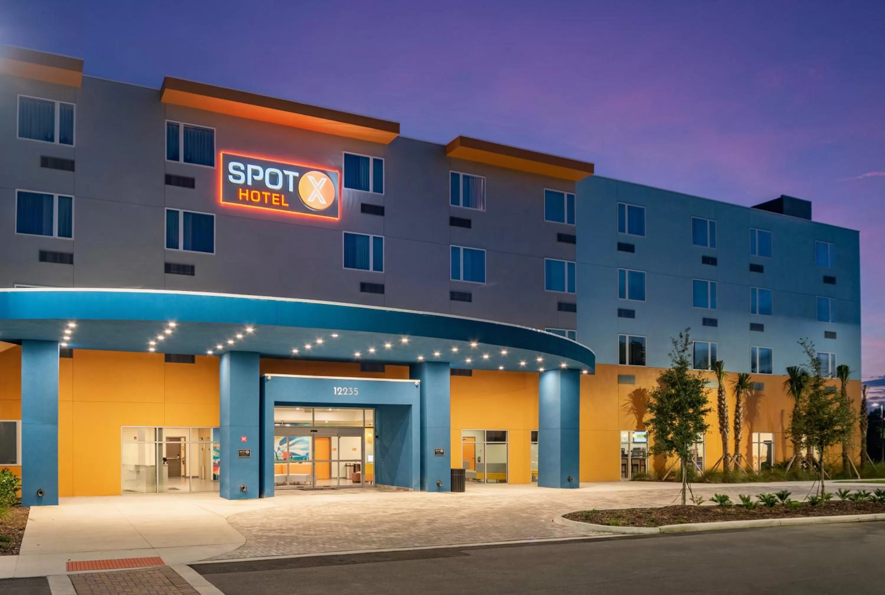 Property building in SPOT X Hotel Orlando Intl Dr by The Red Collection
