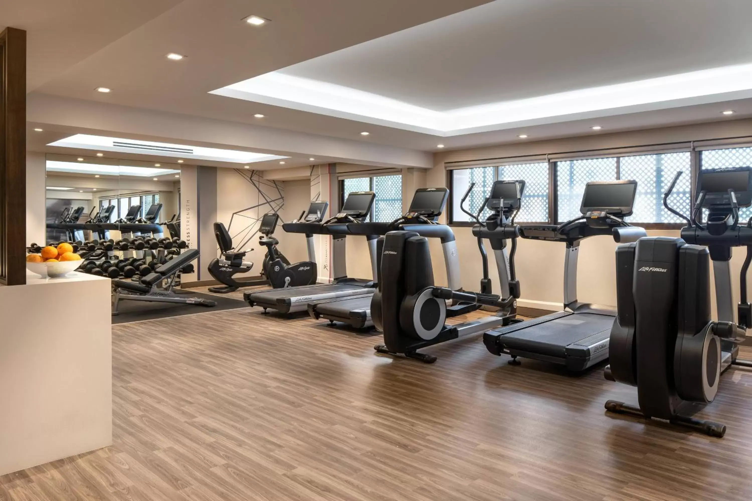 Fitness centre/facilities, Fitness Center/Facilities in Marriott Riverside at the Convention Center