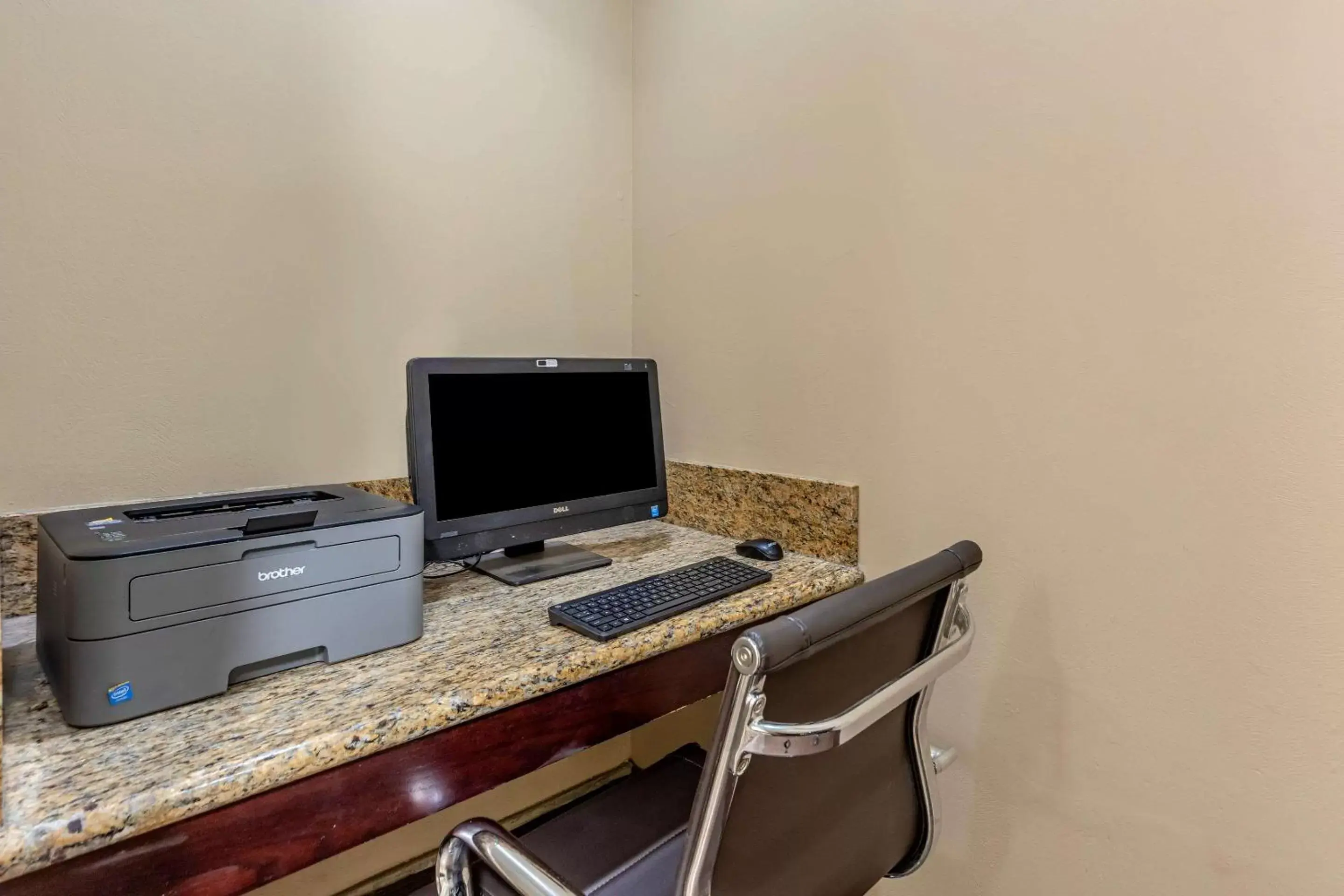 On site, TV/Entertainment Center in Comfort Inn Saint George North