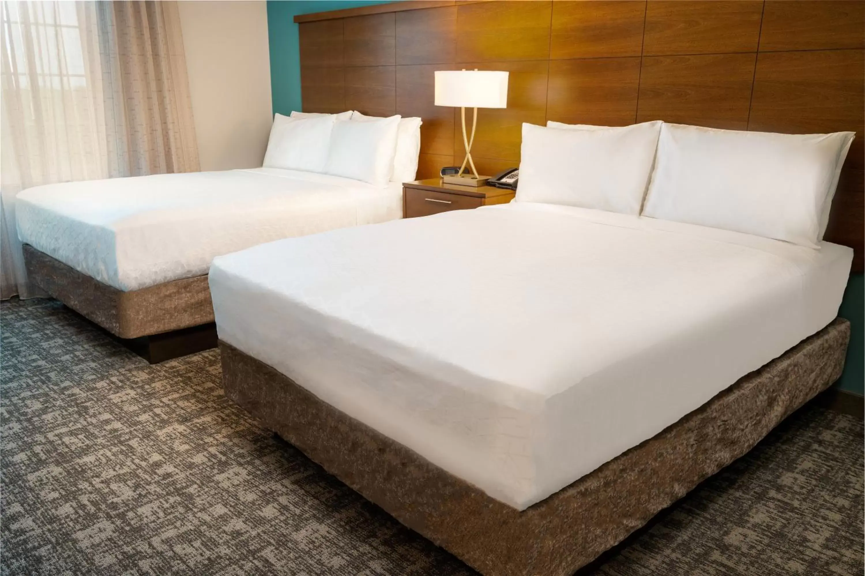 Photo of the whole room, Bed in Staybridge Suites - Nashville - Franklin, an IHG Hotel