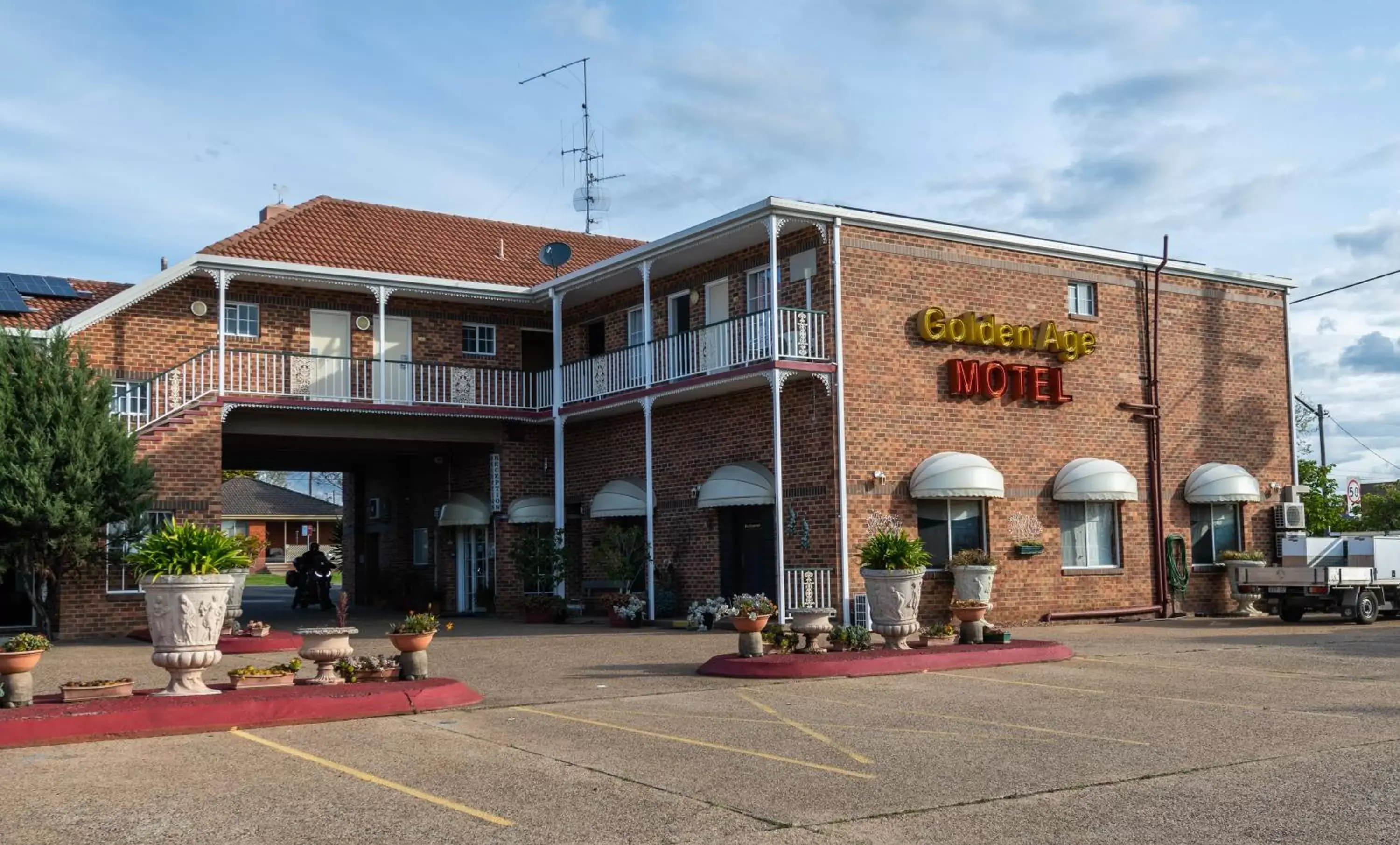 Property Building in Golden Age Motor Inn