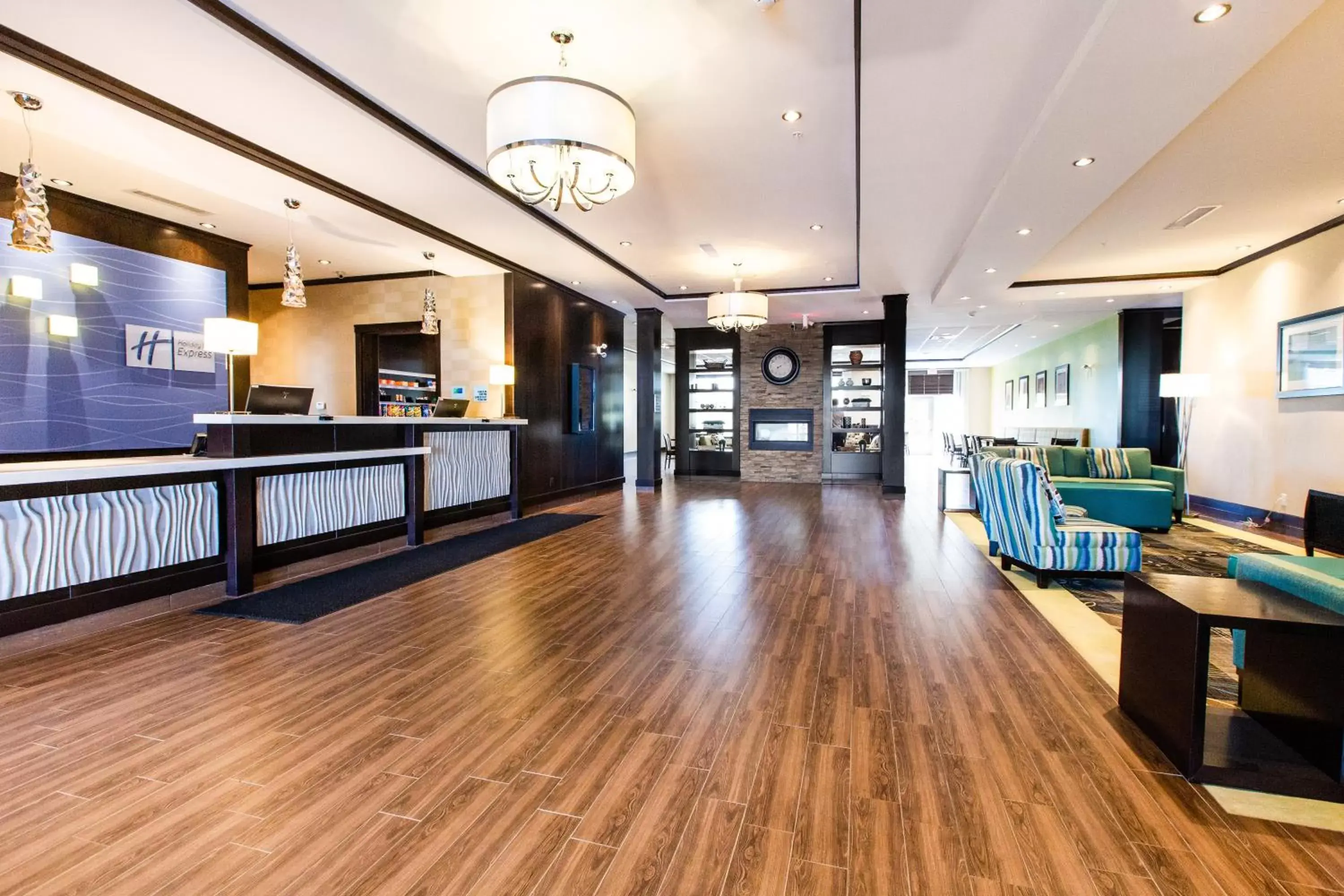 Property building, Lobby/Reception in Holiday Inn Express & Suites Spruce Grove - Stony Plain, an IHG Hotel