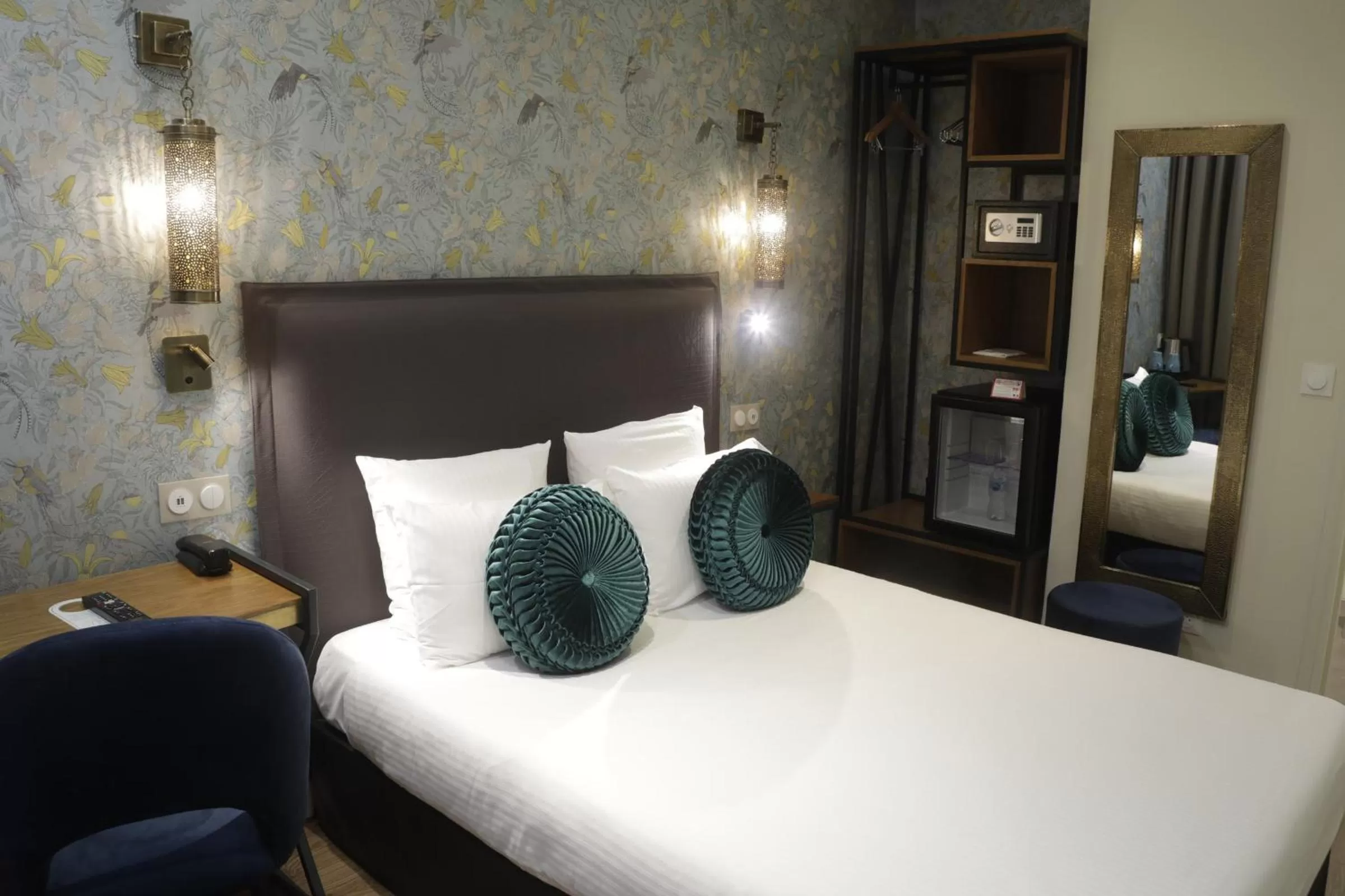 Bed in Moris Grands Boulevards