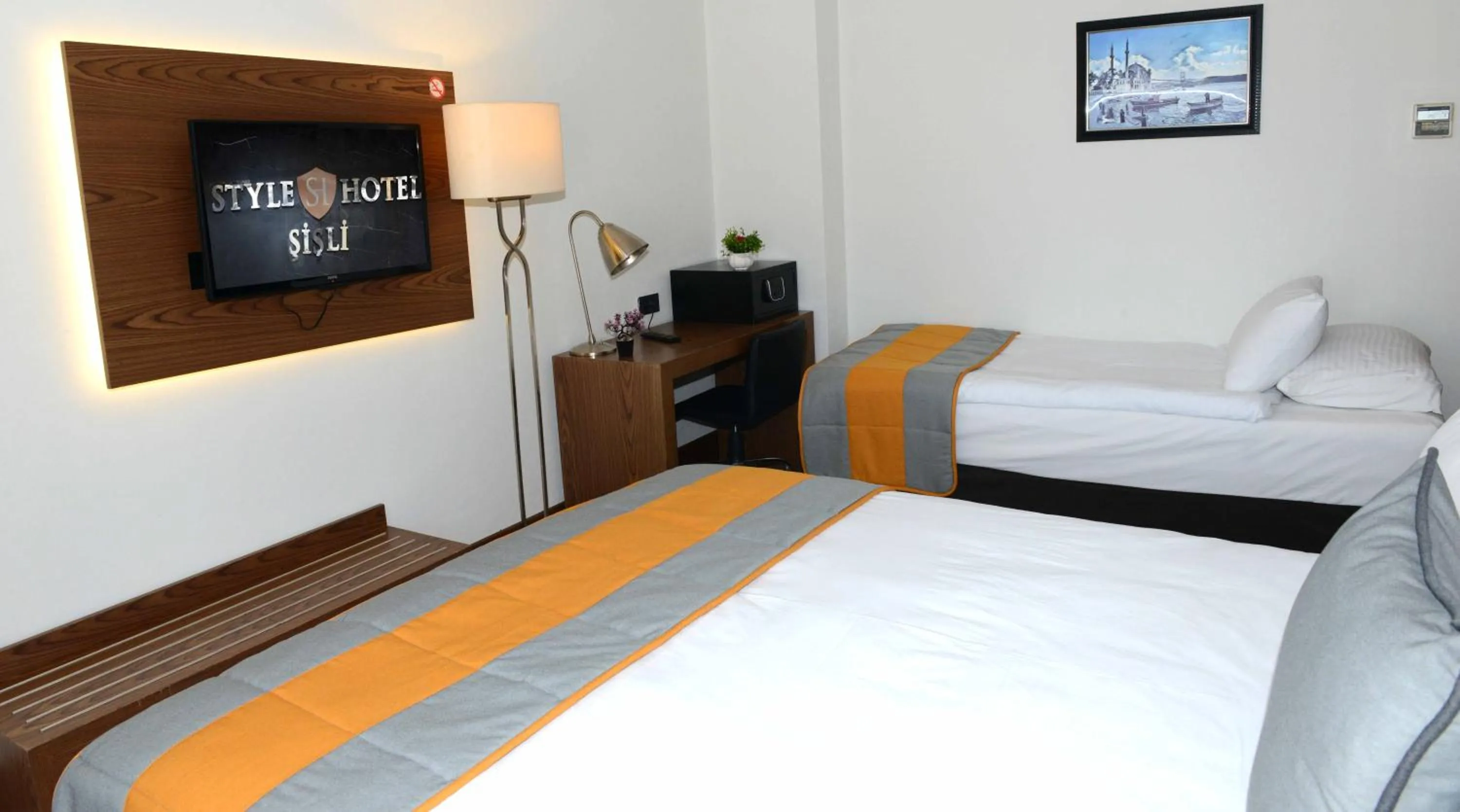 Photo of the whole room in Style Hotel Sisli