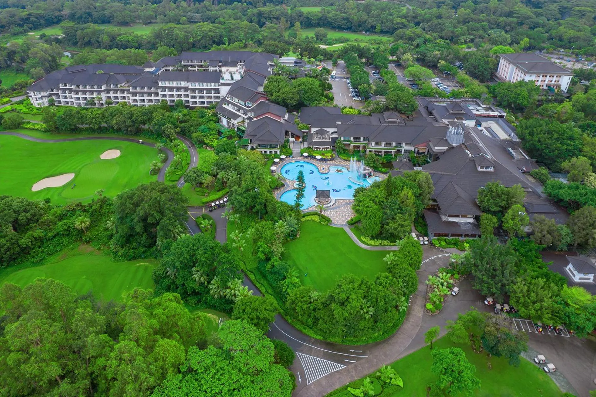 Day in Mission Hills Hotel Resorts Shenzhen