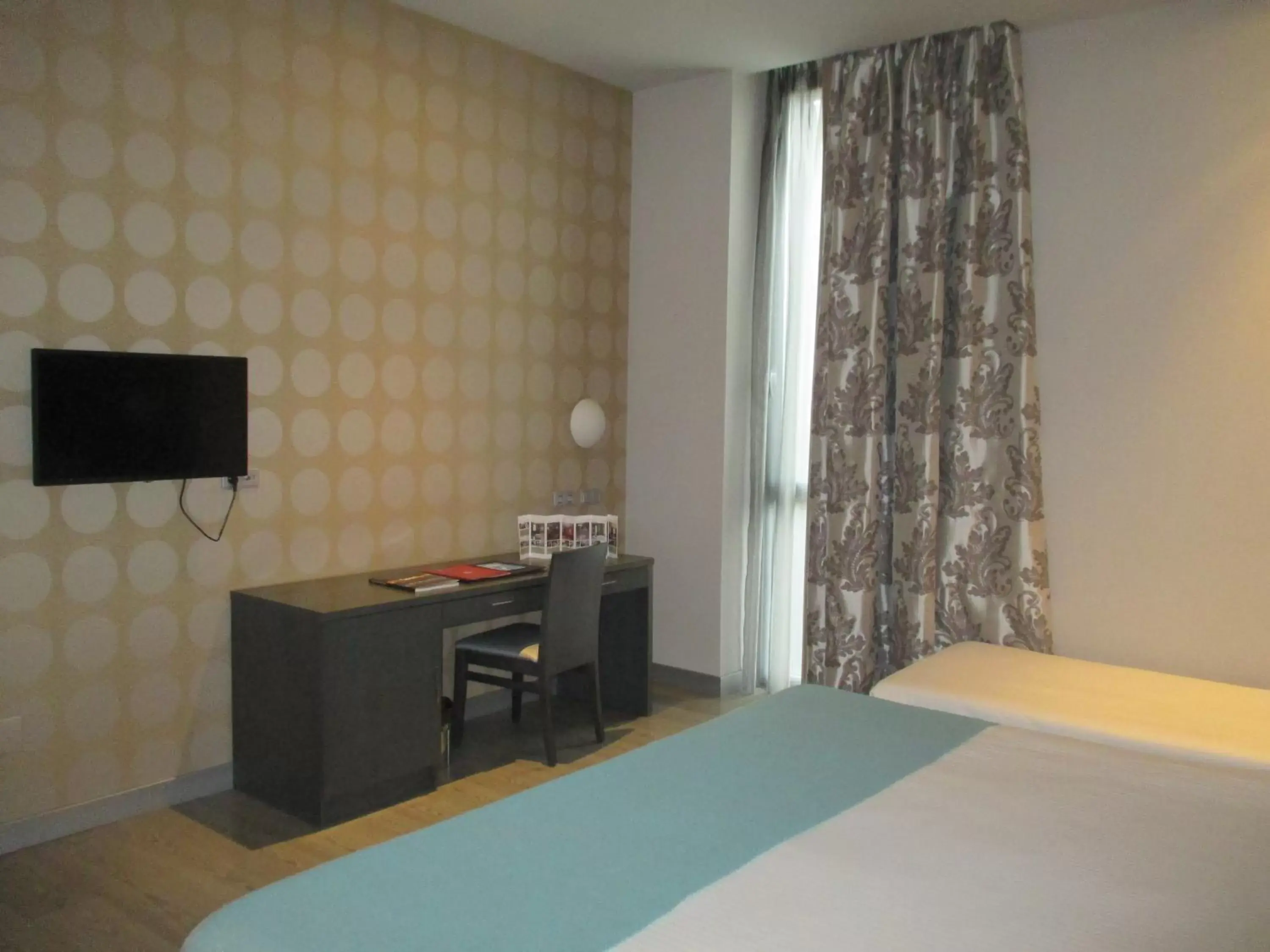 Photo of the whole room, TV/Entertainment Center in Hotel Ciudad De Ponferrada