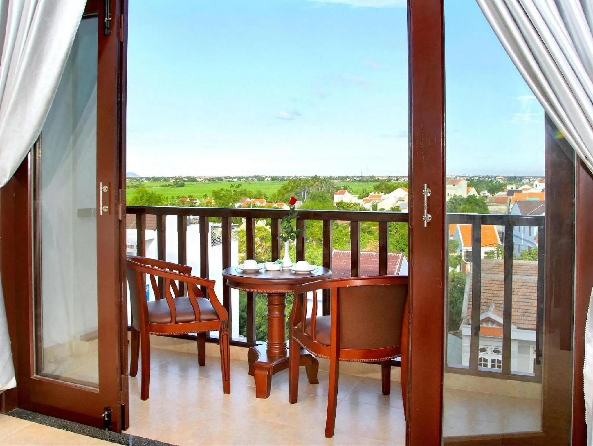 Sunshine Hoian Hotel