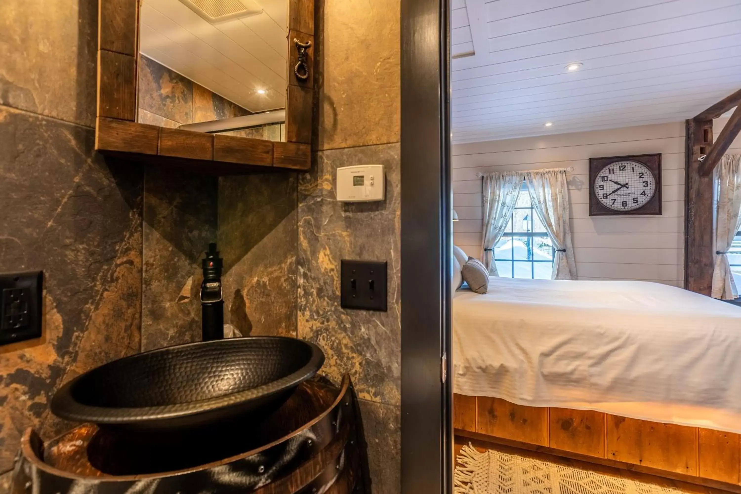 Bed, Bathroom in The Barnstead Inn