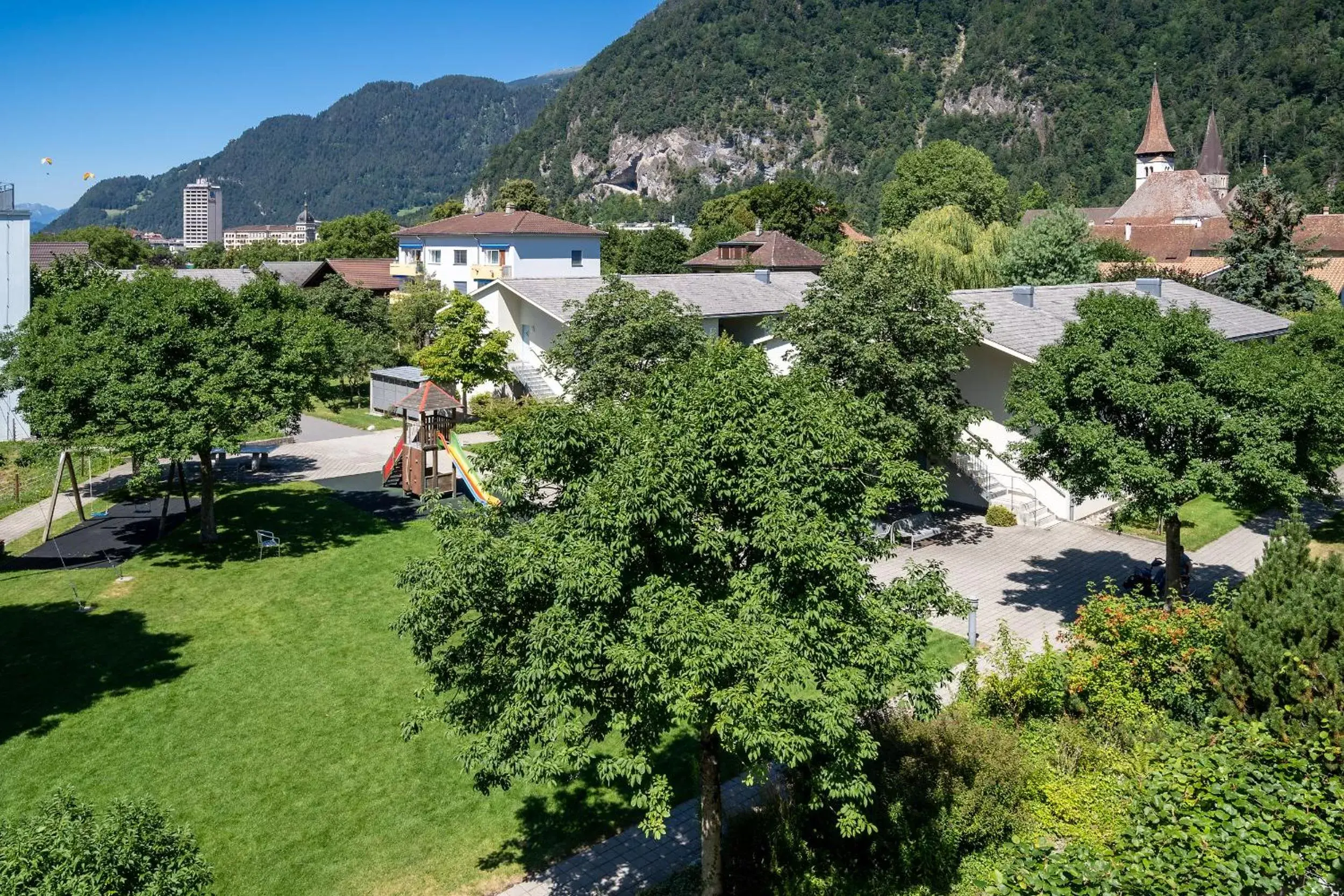 Garden view, Bird's-eye View in Hotel Artos Interlaken