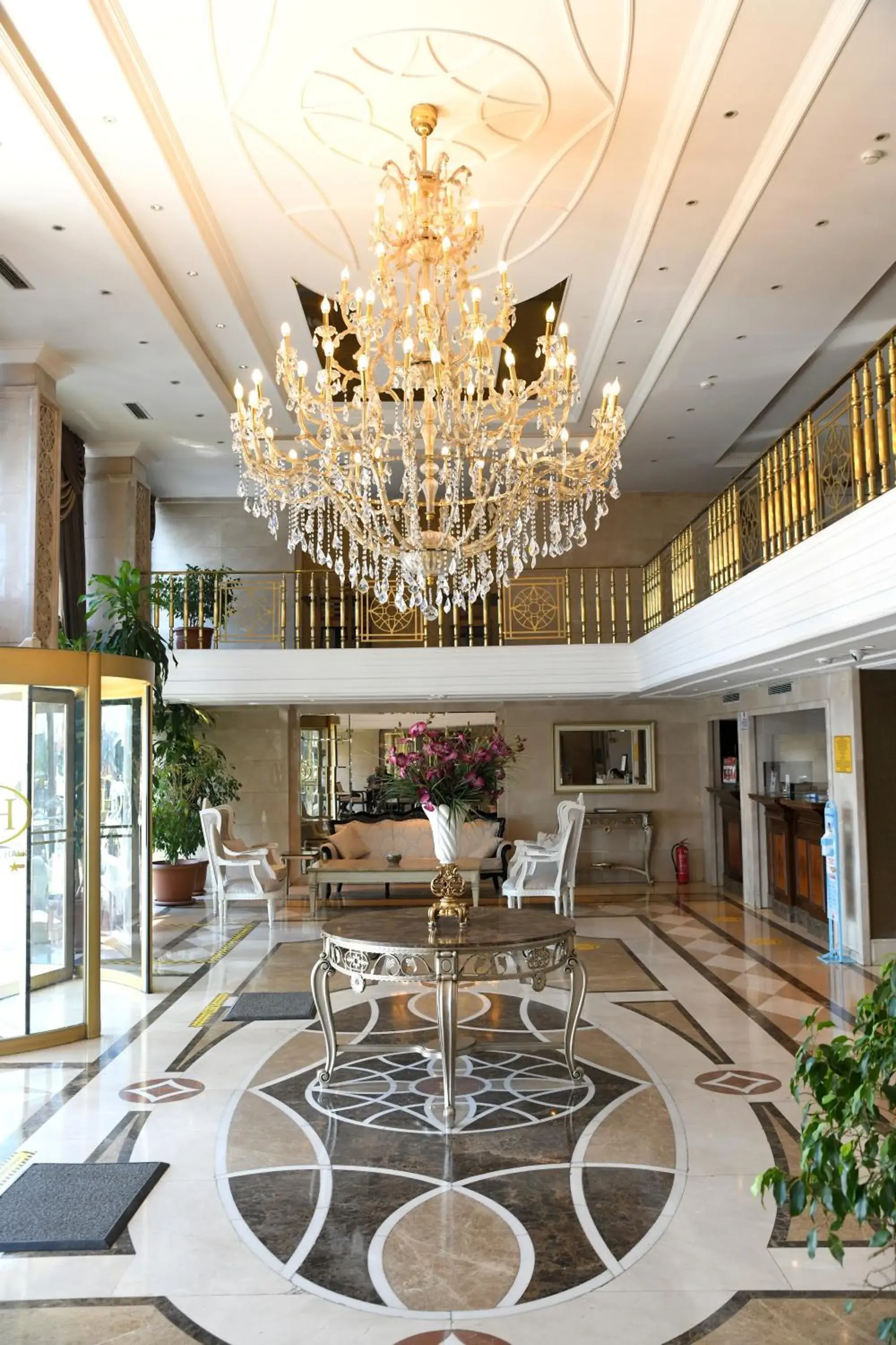 Lobby or reception in Grand Hotel Halic