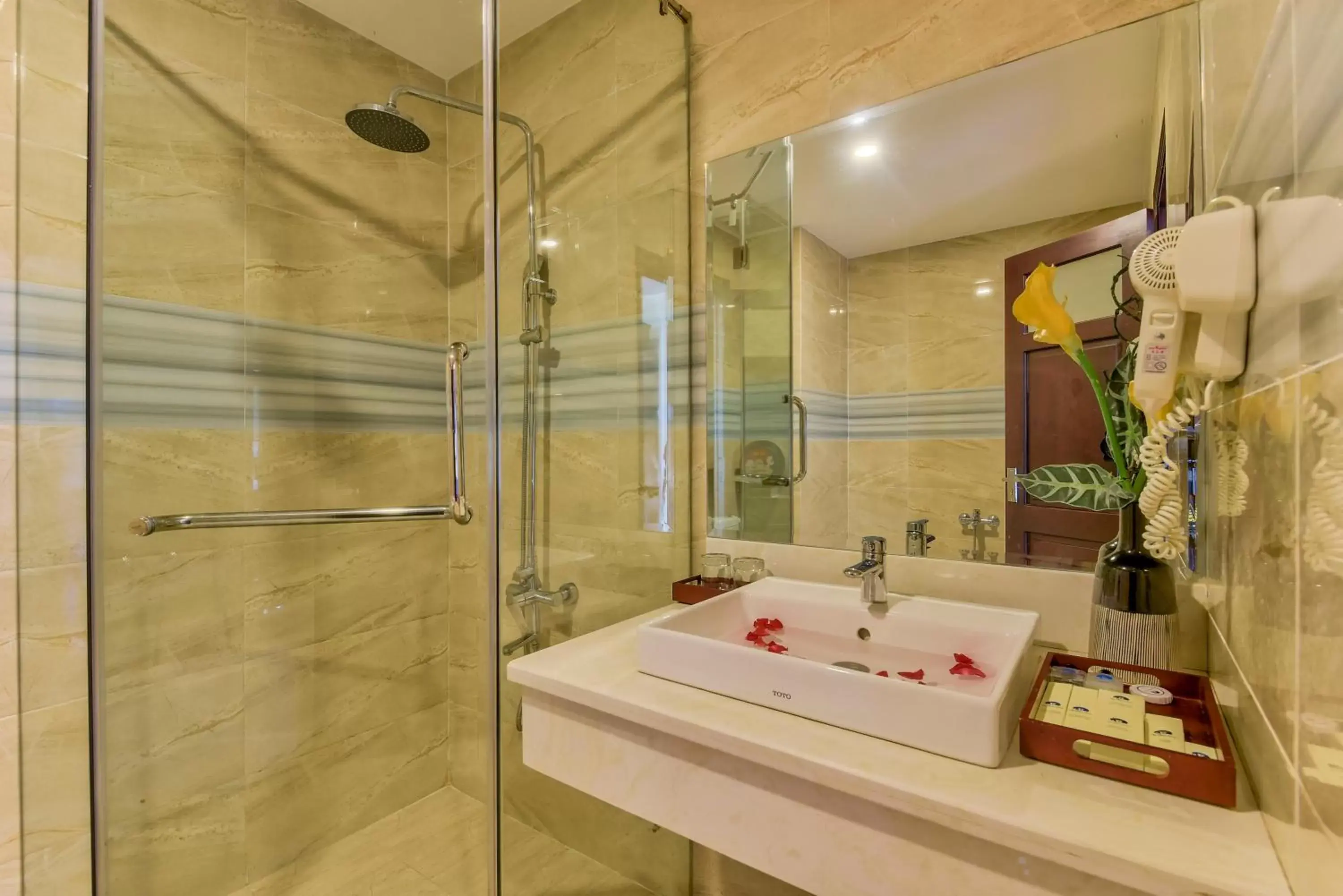 Twin Room with Sea View in Sky Beach D20 Nha Trang Twin Room with Sea View in Sky Beach D20 Nha Trang