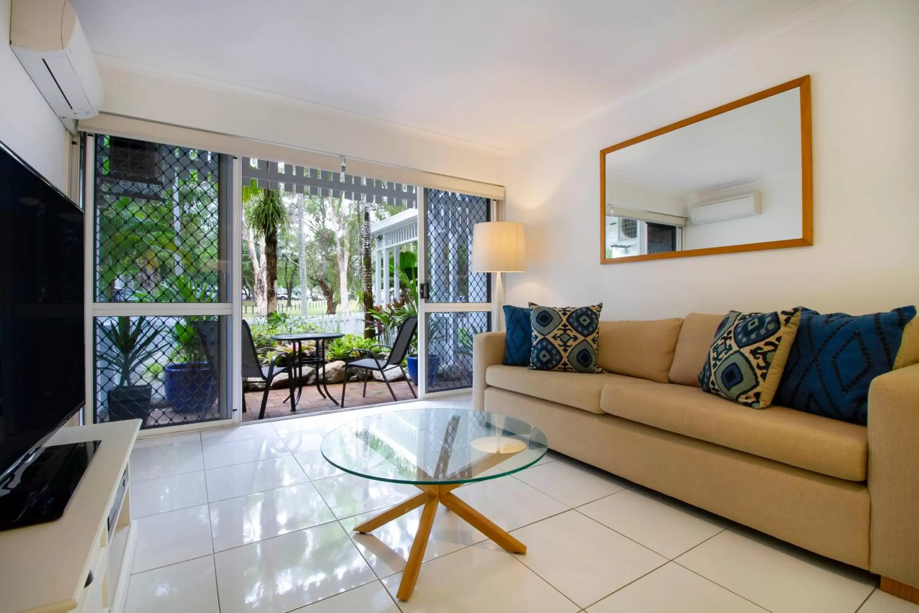 Seating Area in The White House Port Douglas