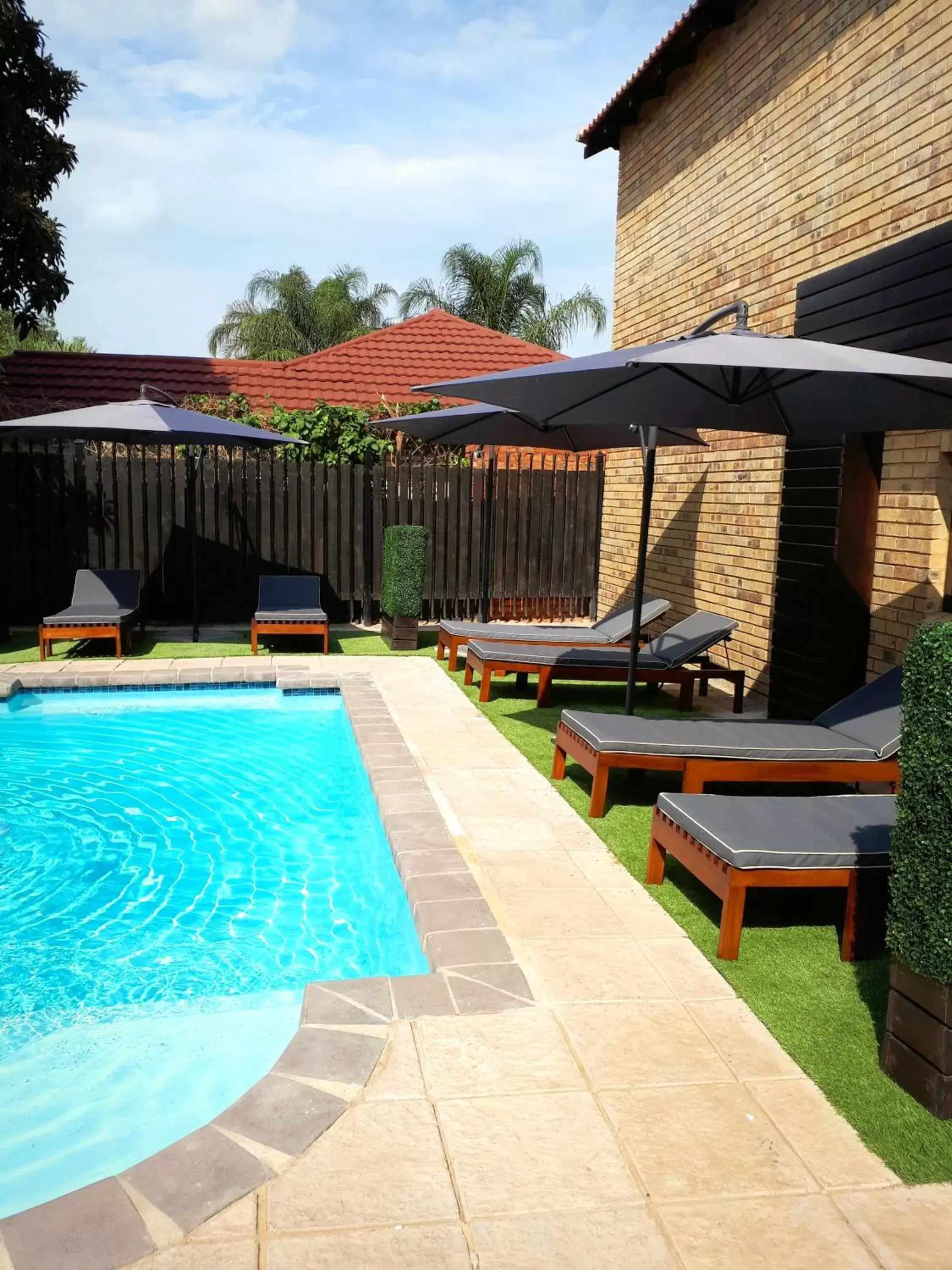 Swimming Pool in Palm Swift Luxury Accommodation