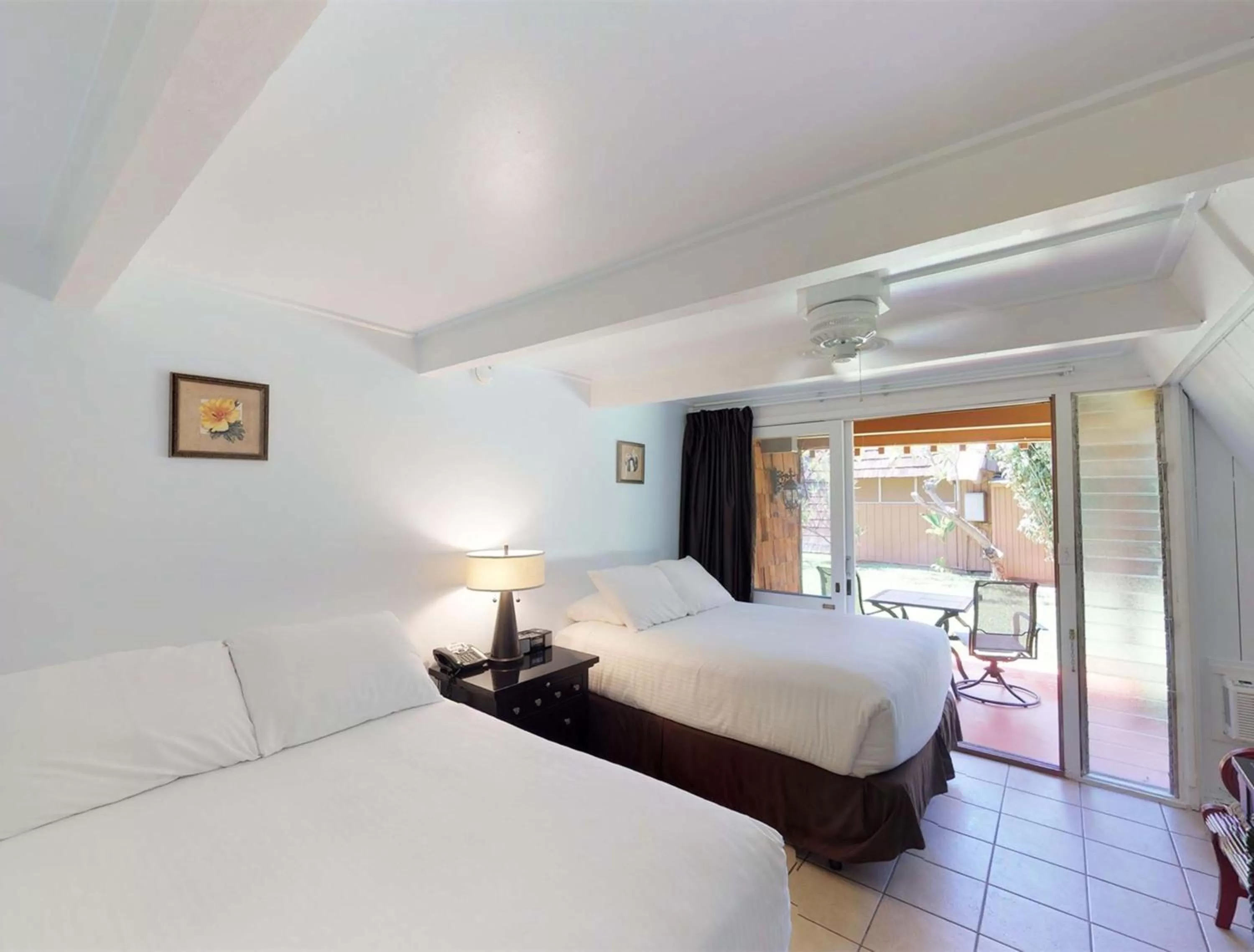 Bedroom, Bed in Hotel Moloka'i