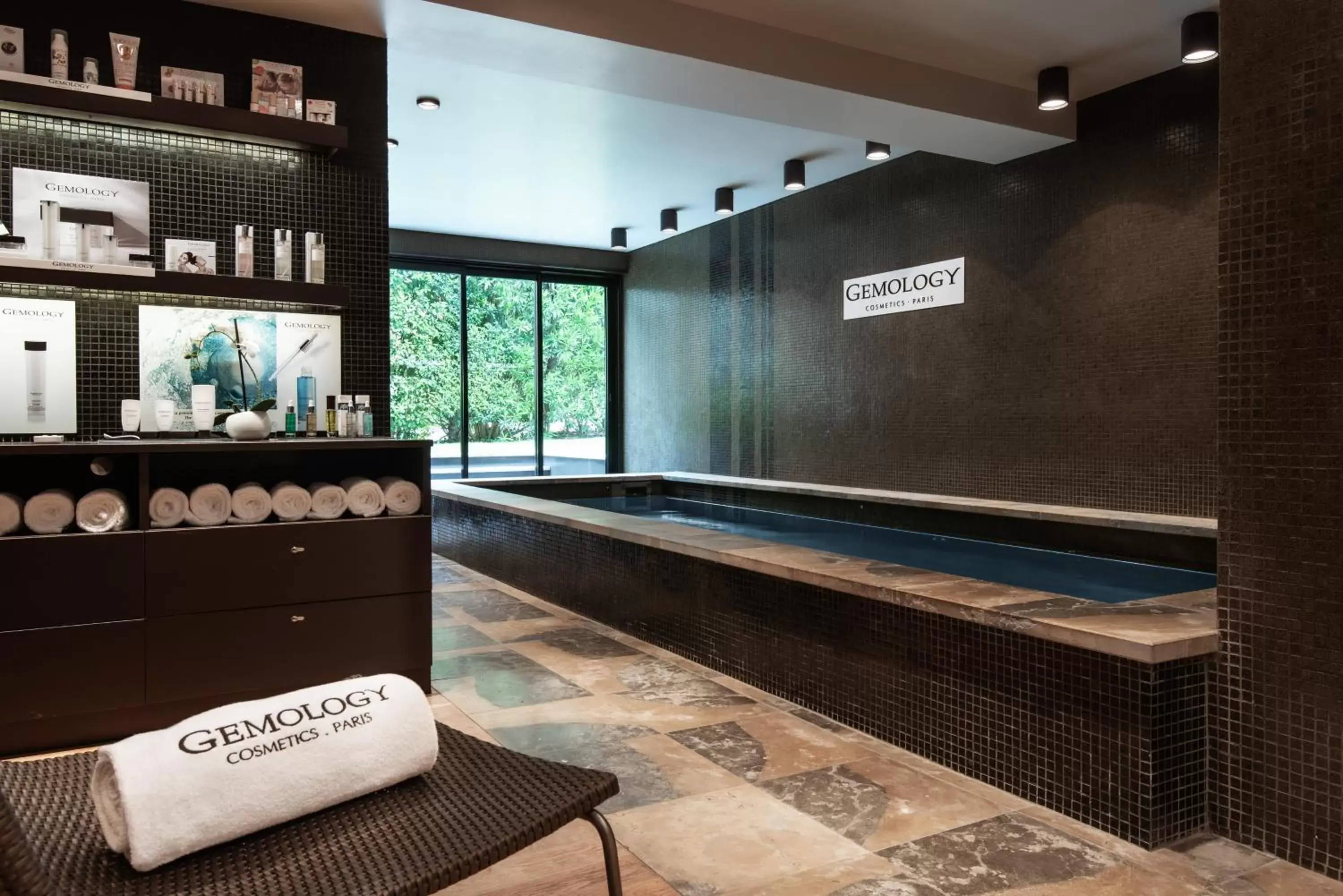 Spa and wellness centre/facilities, Swimming Pool in Hôtel Montmorency & Spa
