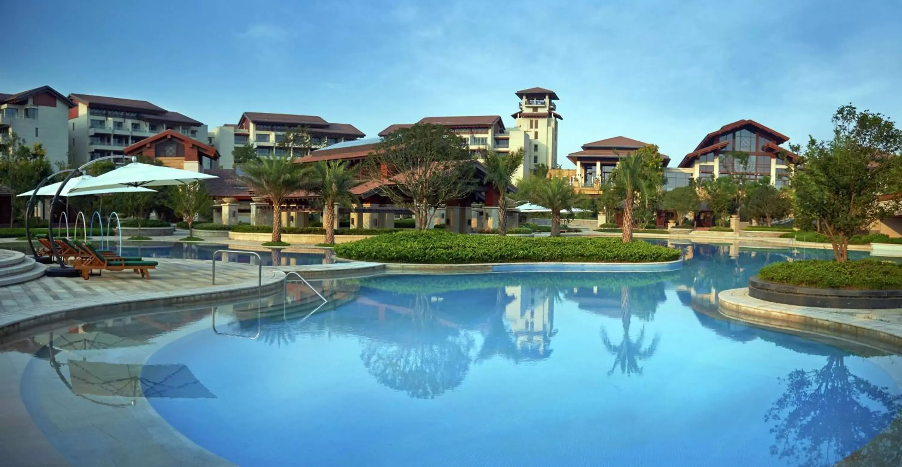 Pool view, Property Building in Hilton Wuhan Optics Valley