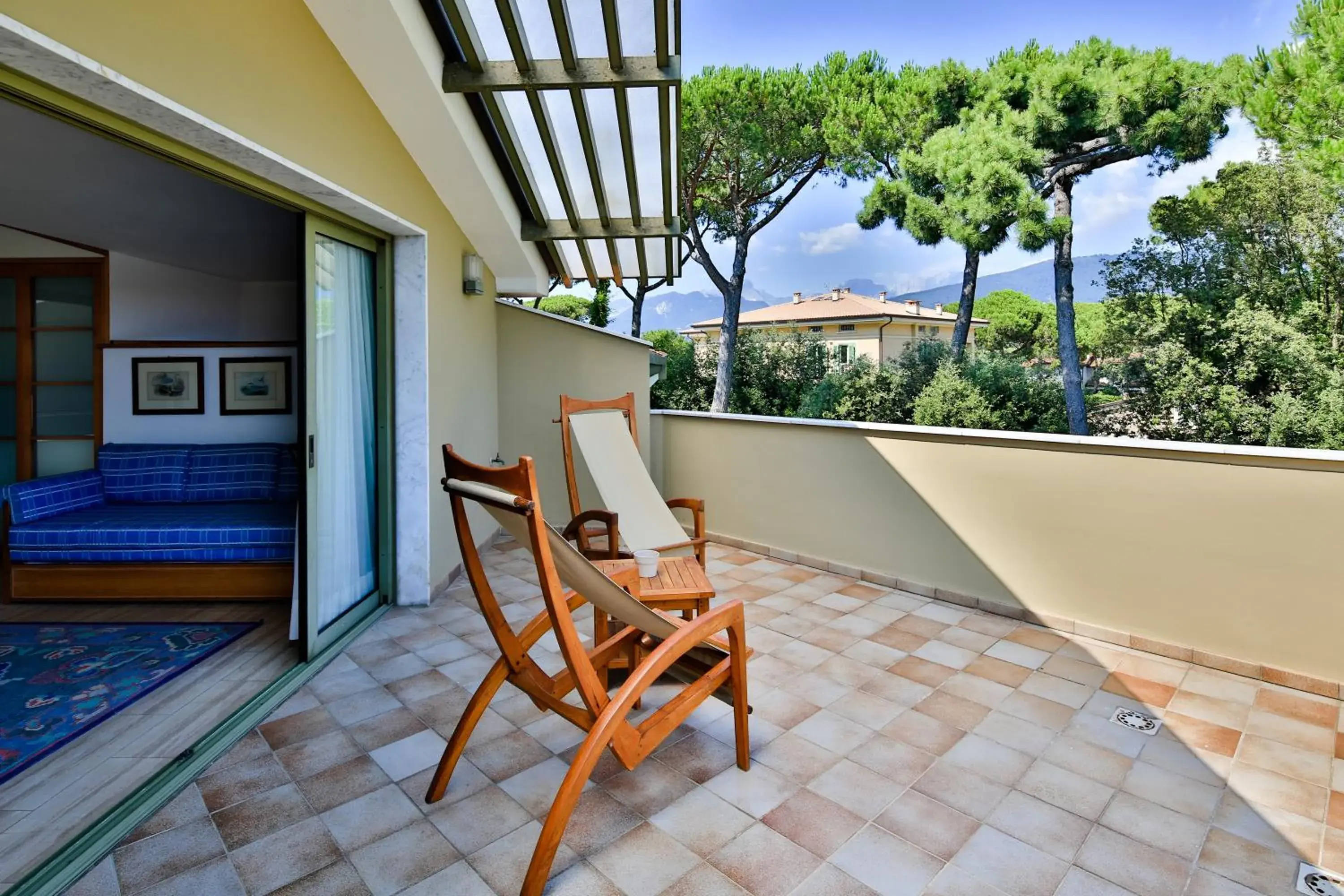 Balcony/Terrace in Hotel Villa Undulna - Terme della Versilia