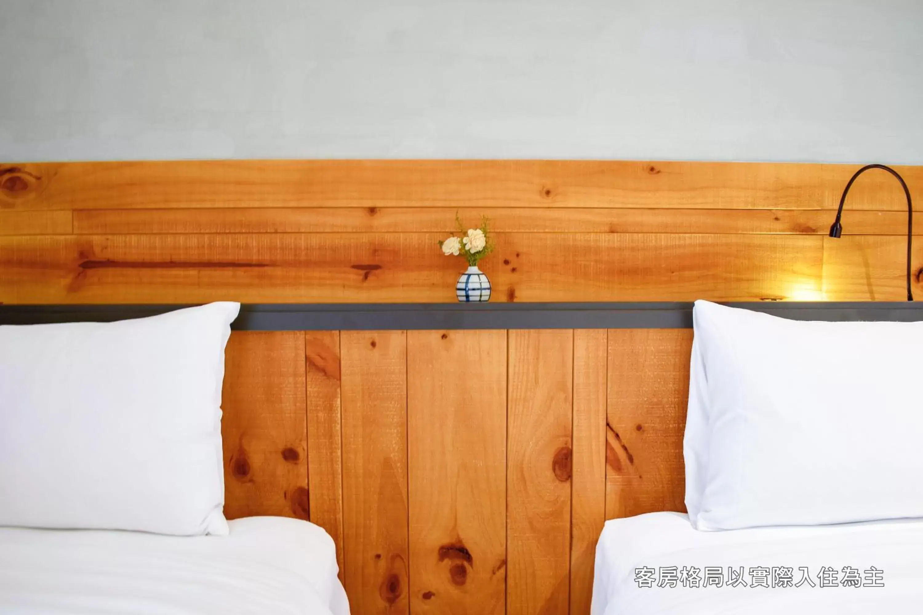 Bed in Central Land Hotel Bed in Central Land Hotel