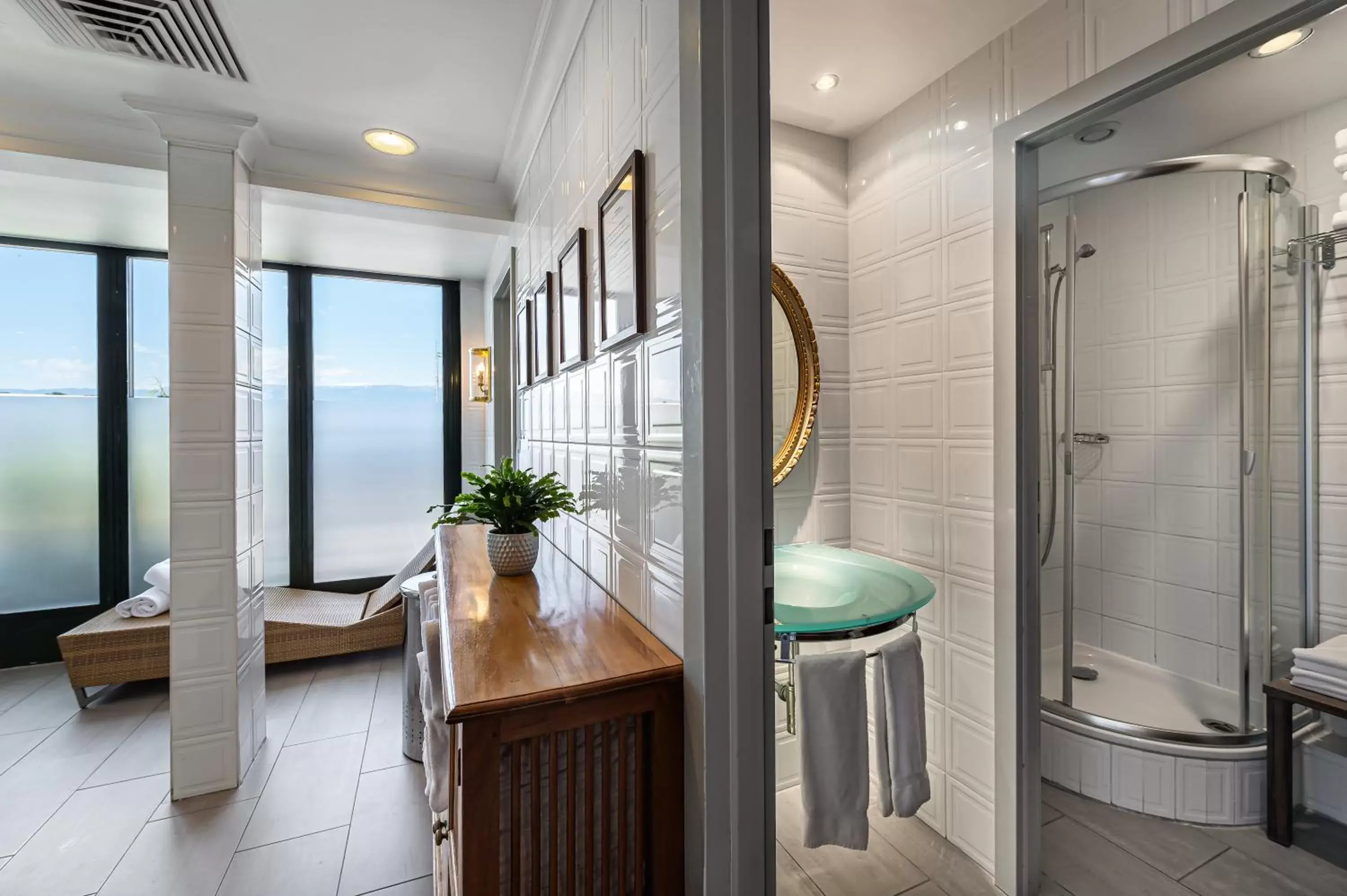 Spa and wellness centre/facilities in Royal Manotel Spa and wellness centre/facilities in Royal Manotel