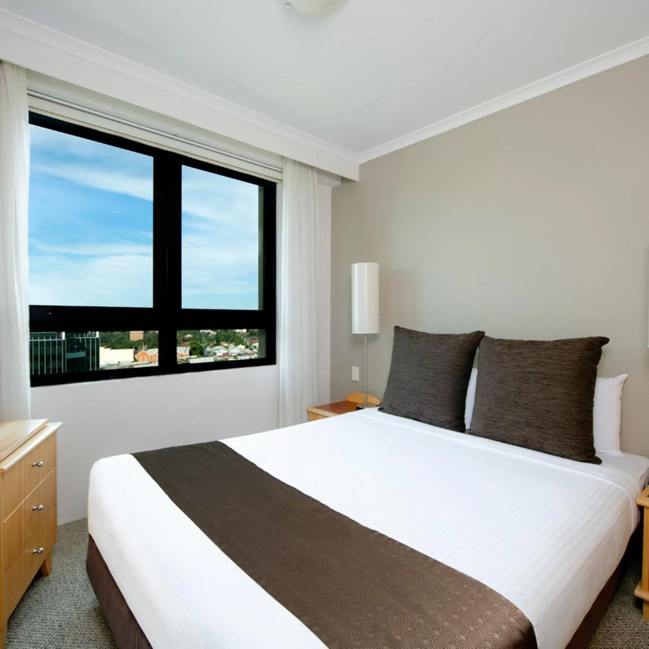 Bed in Mantra Parramatta