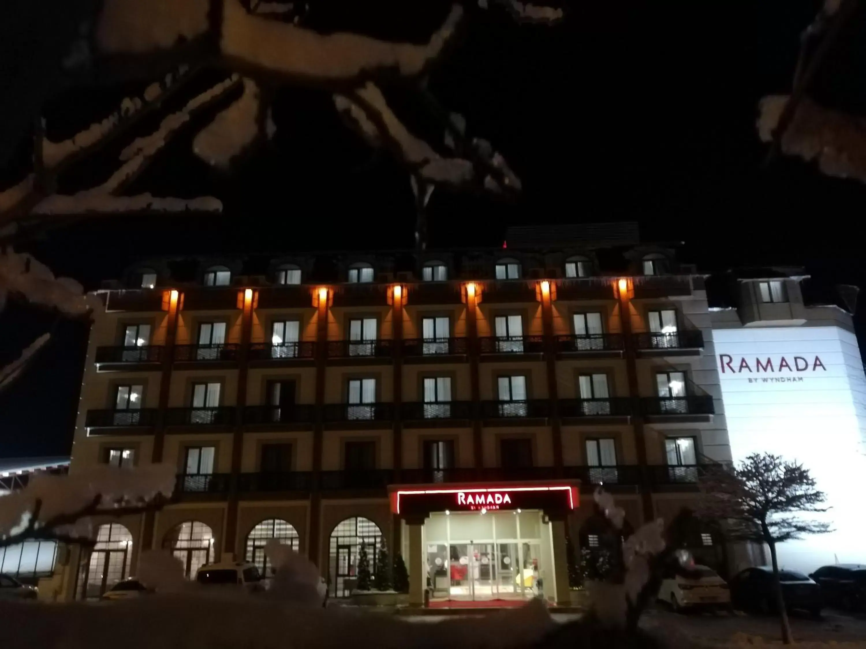 Property building in Ramada by Wyndham Van Property building in Ramada by Wyndham Van