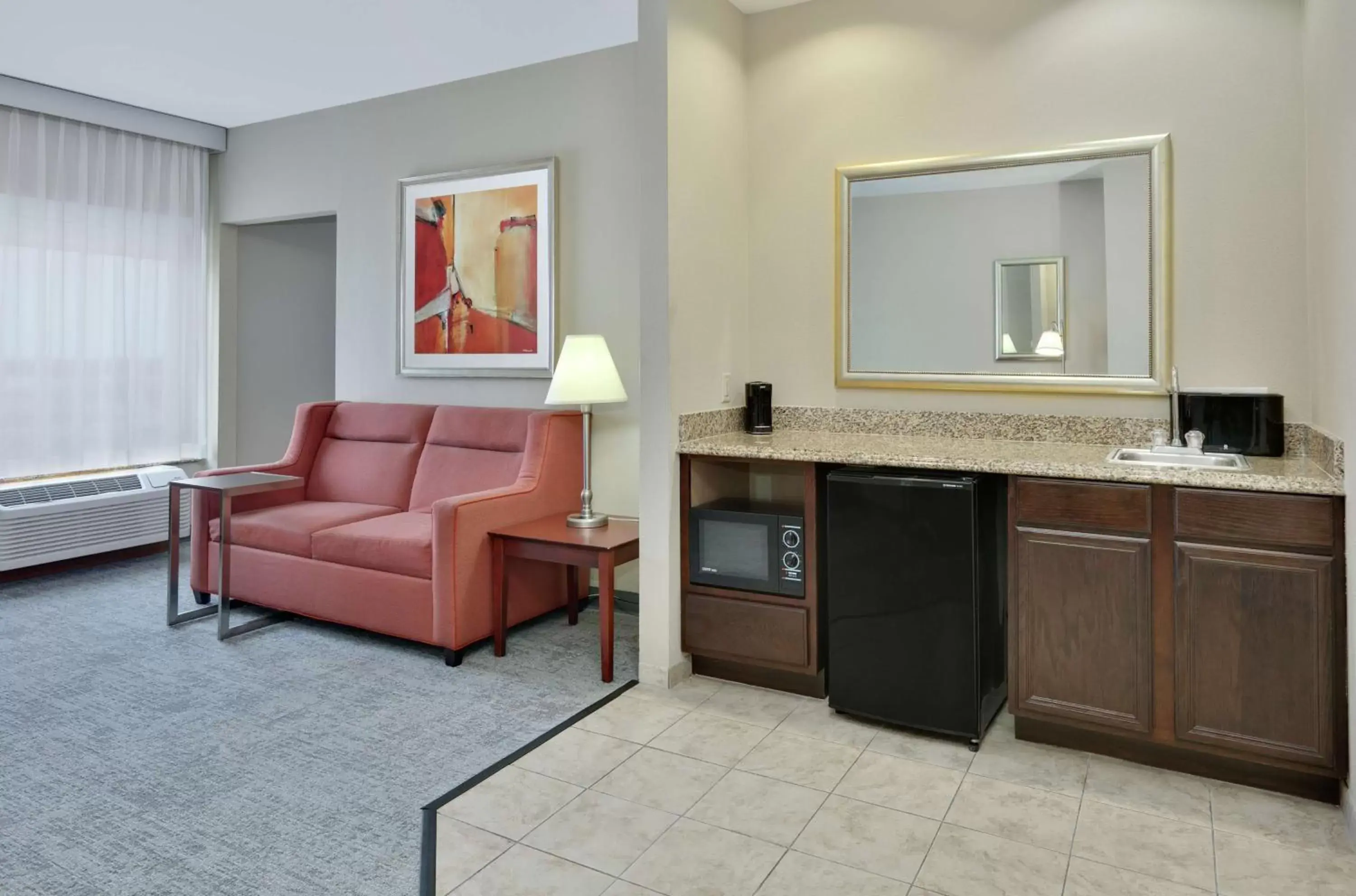 Living room in Hampton Inn & Suites Abilene I-20