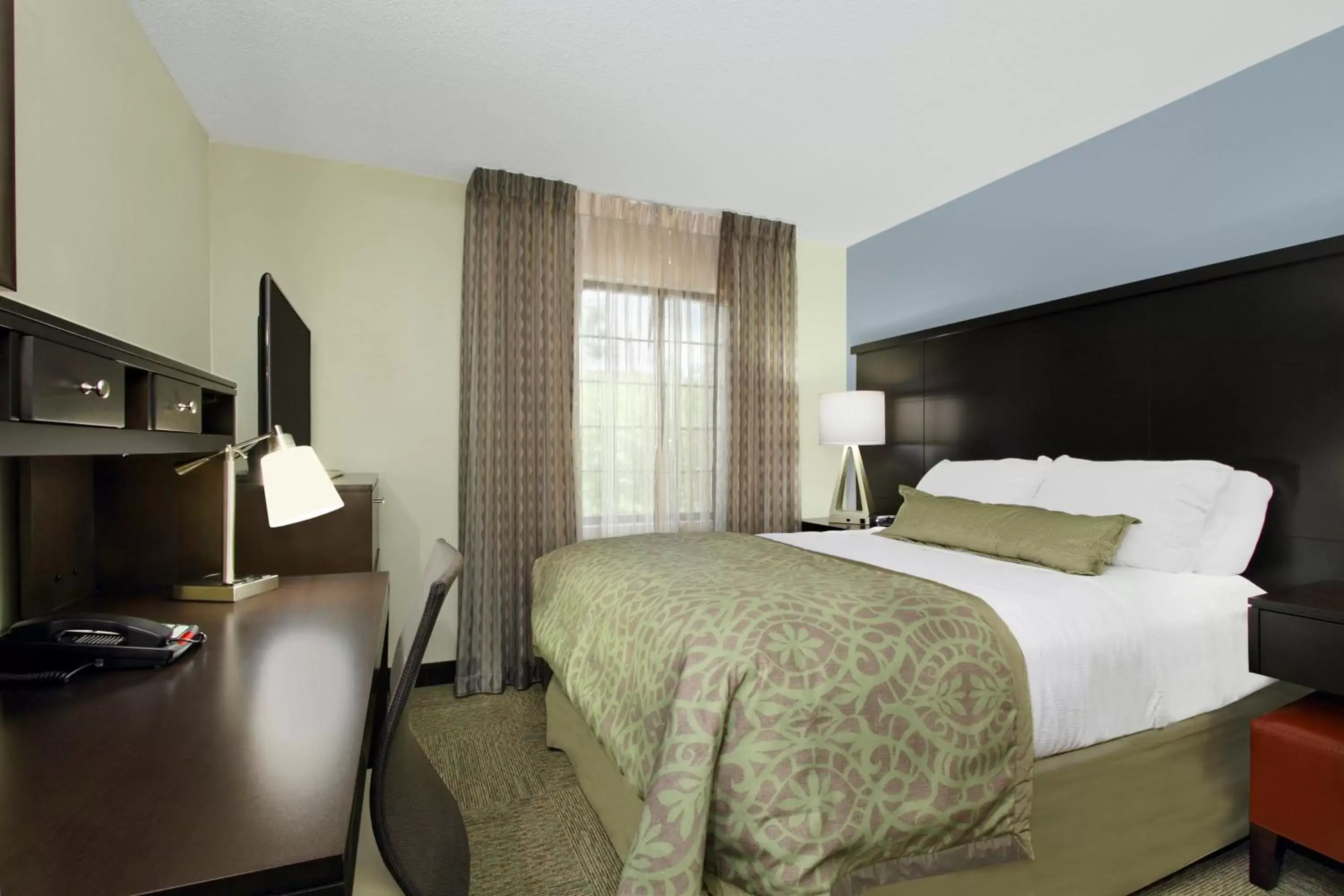 Photo of the whole room, Bed in Staybridge Suites Tysons - McLean, an IHG Hotel