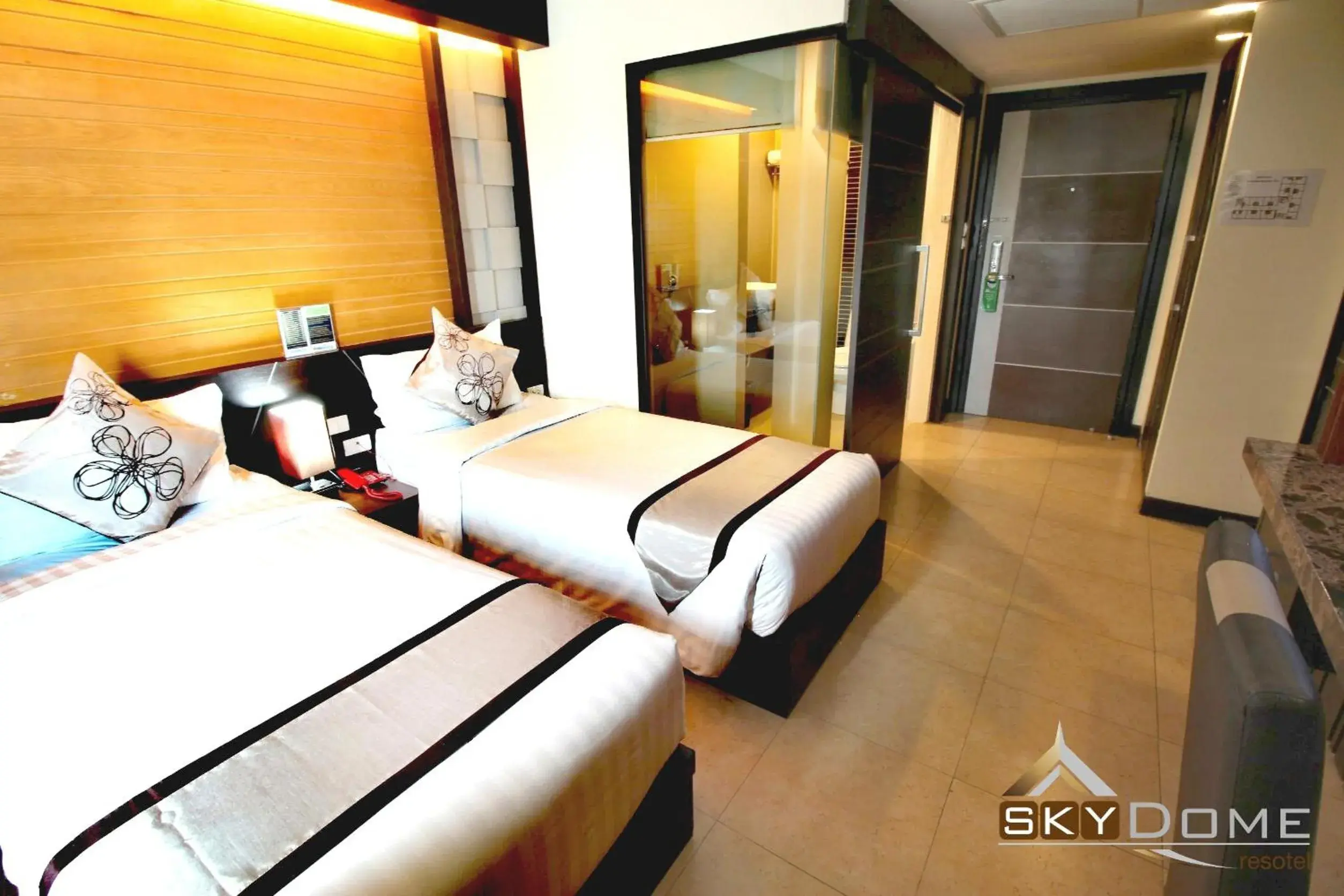 Property building, Bed in Sky Dome Resotel