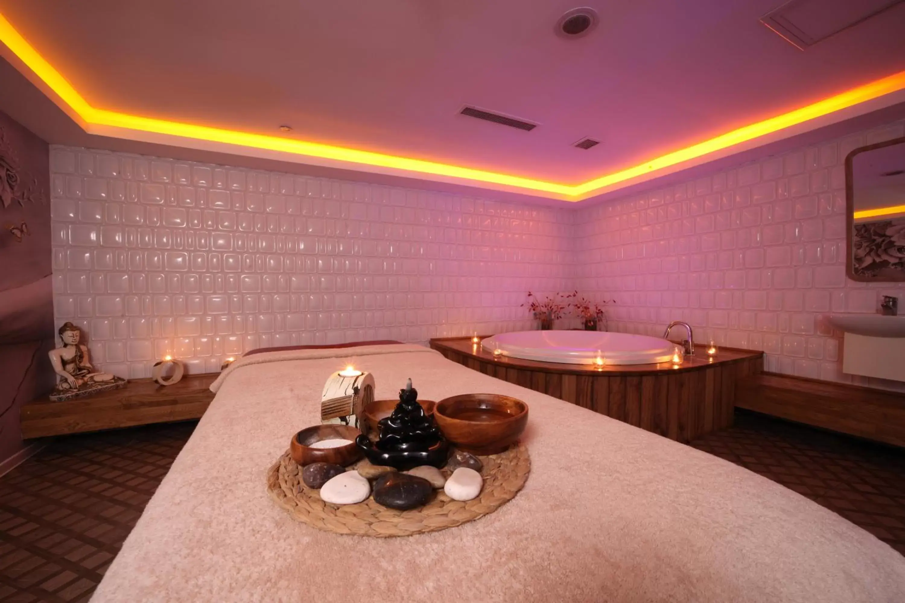 Massage, Spa/Wellness in Legacy Ottoman Hotel