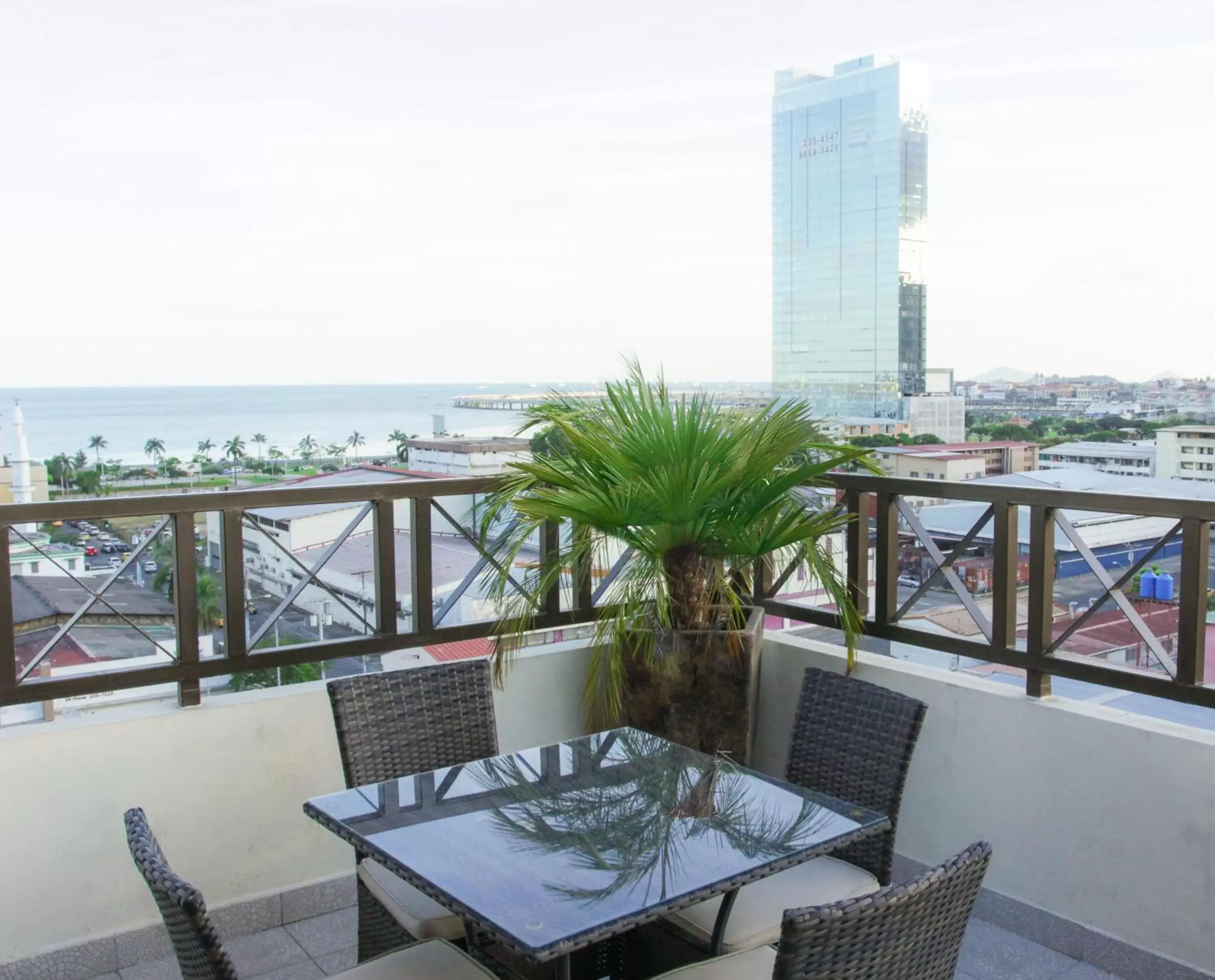 Balcony/Terrace in Hotel Bahía Suites