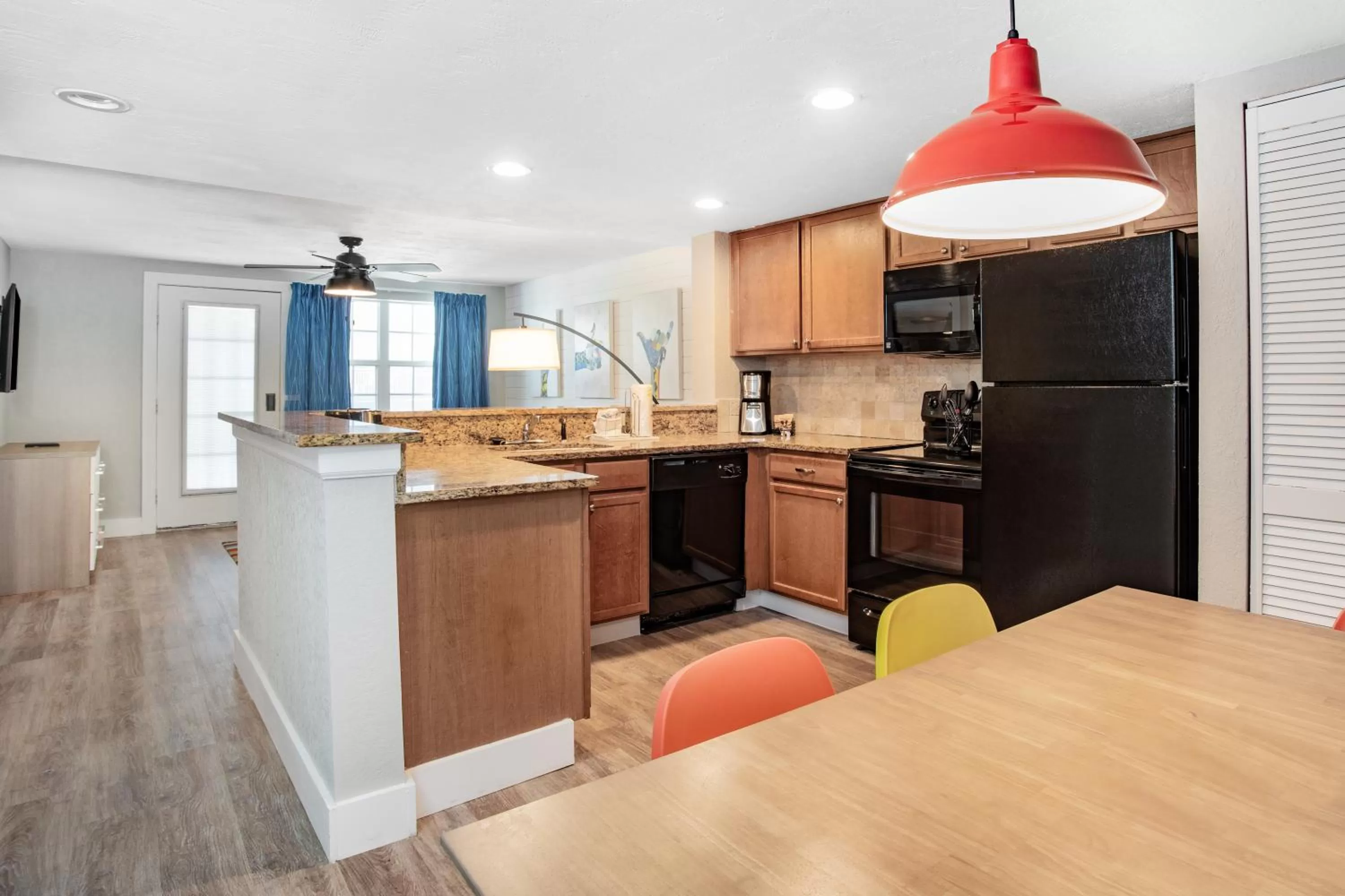 Kitchen or kitchenette in Coconut Palms Beach Resort II