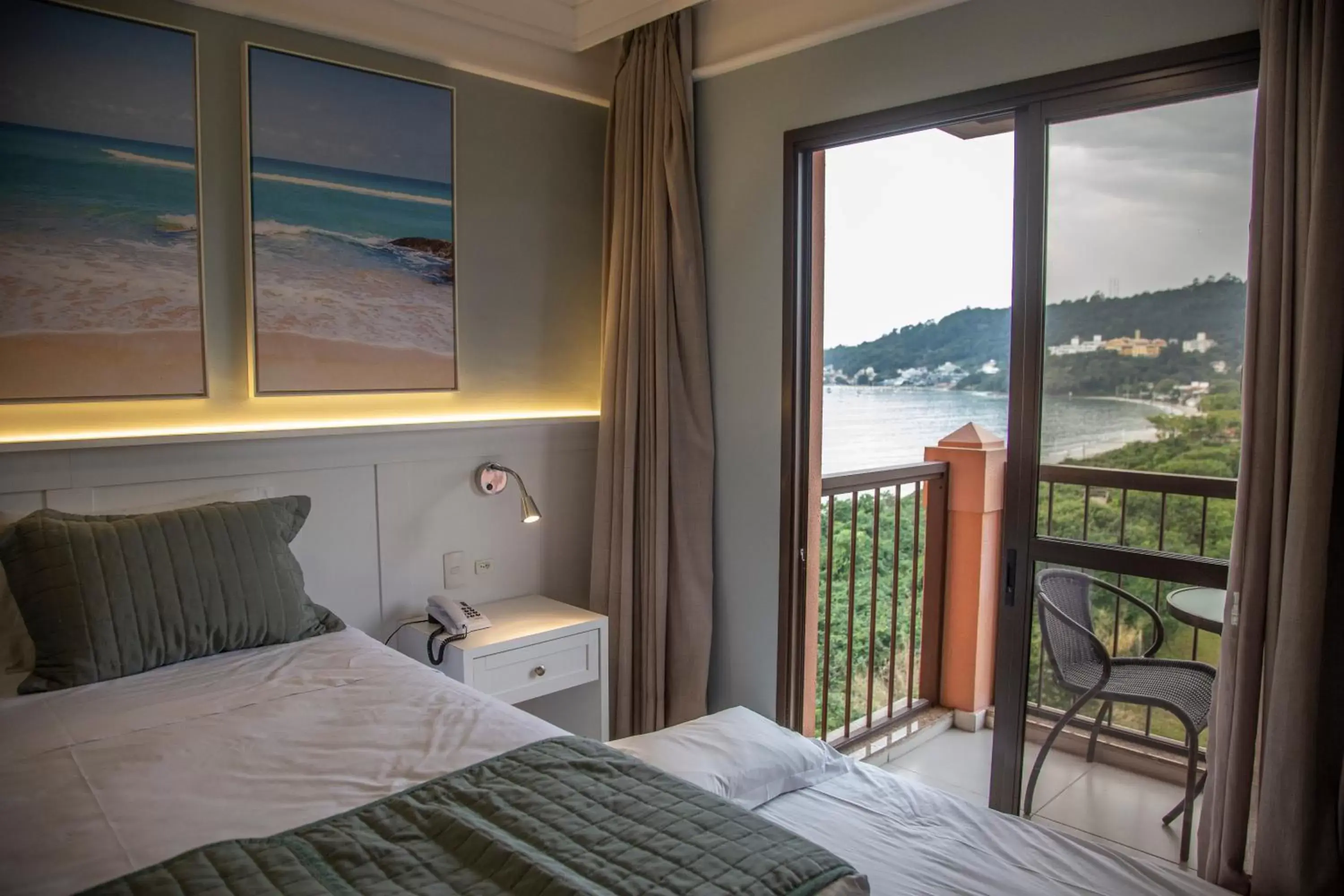 View (from property/room), Bed in Jurerê Beach Village - Studio Vista Mar View (from property/room), Bed in Jurerê Beach Village - Studio Vista Mar